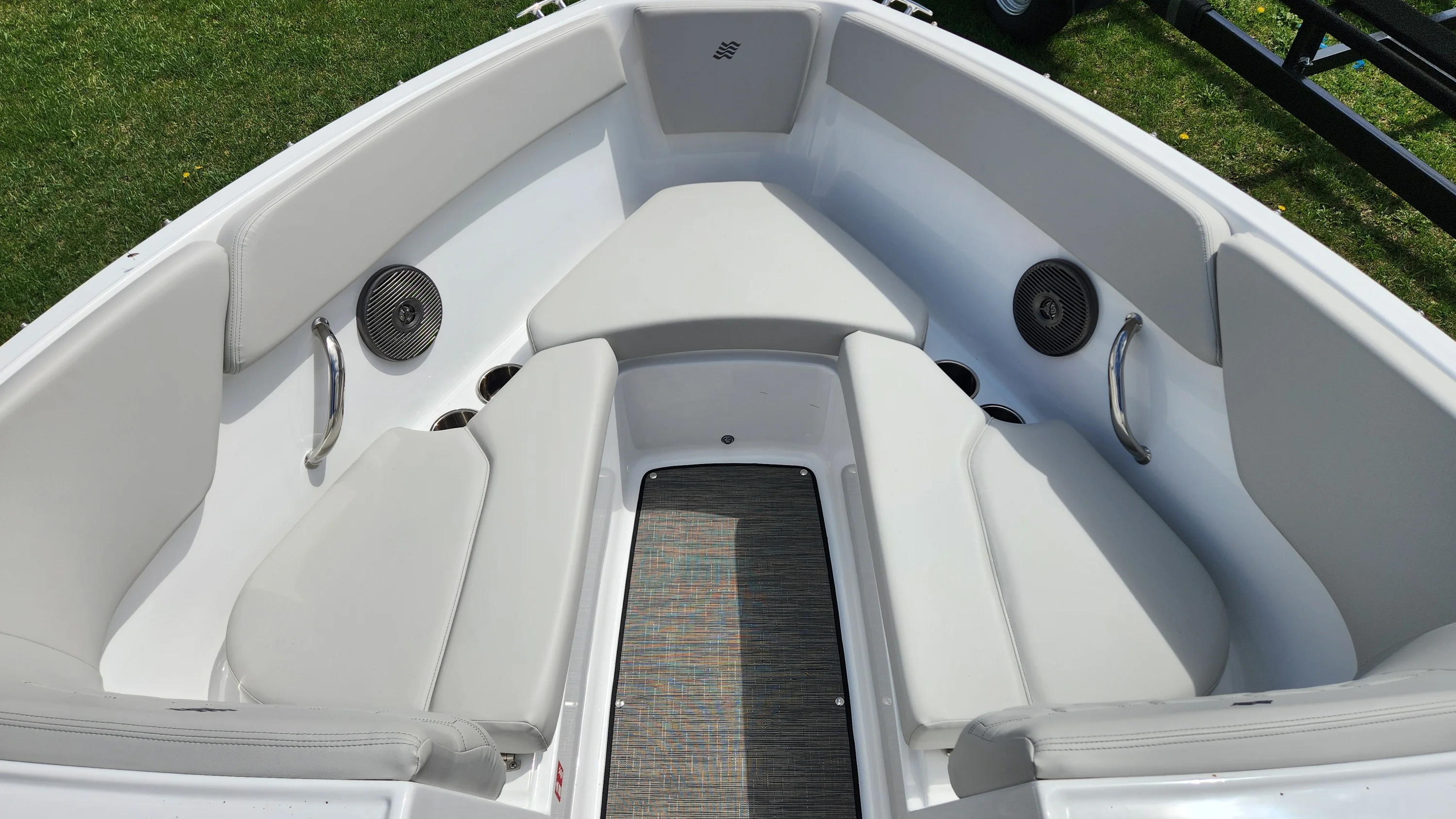 2026 Four Winns H1 - FREEDOM Image Thumbnail #26