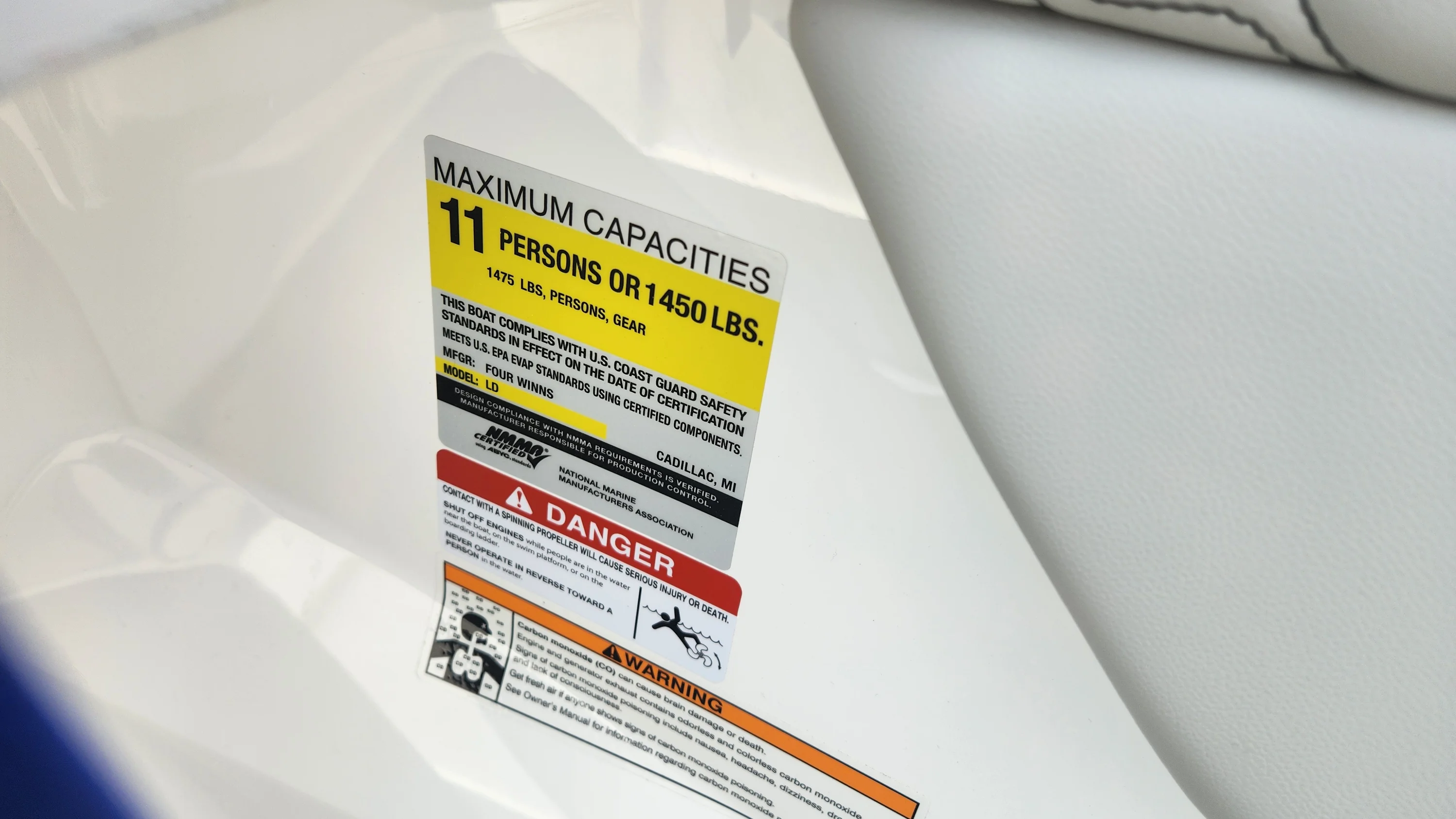 2026 Four Winns H1 - FREEDOM Image Thumbnail #47