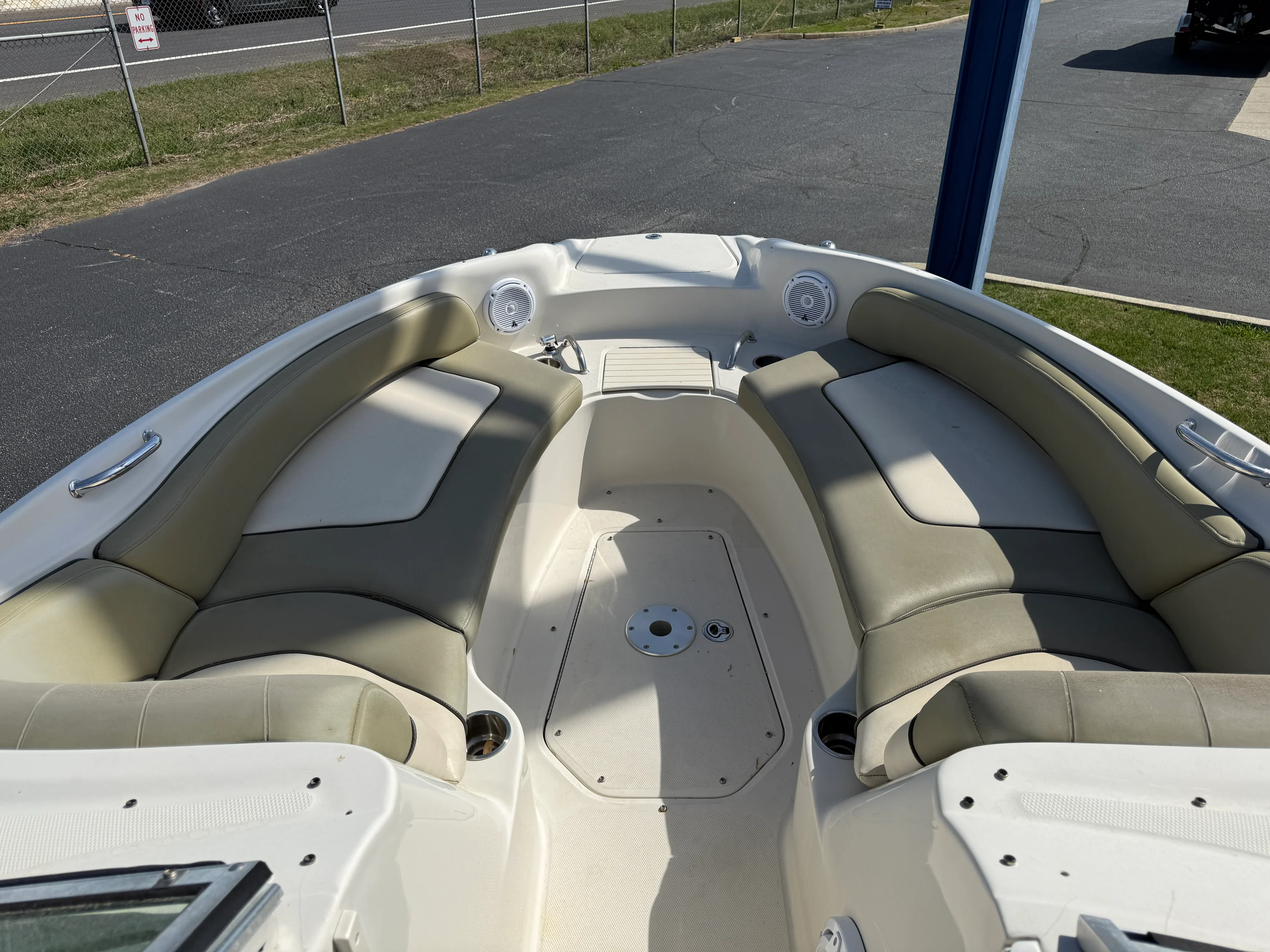 2005 Sea Ray 240 Sundeck Image Thumbnail #13