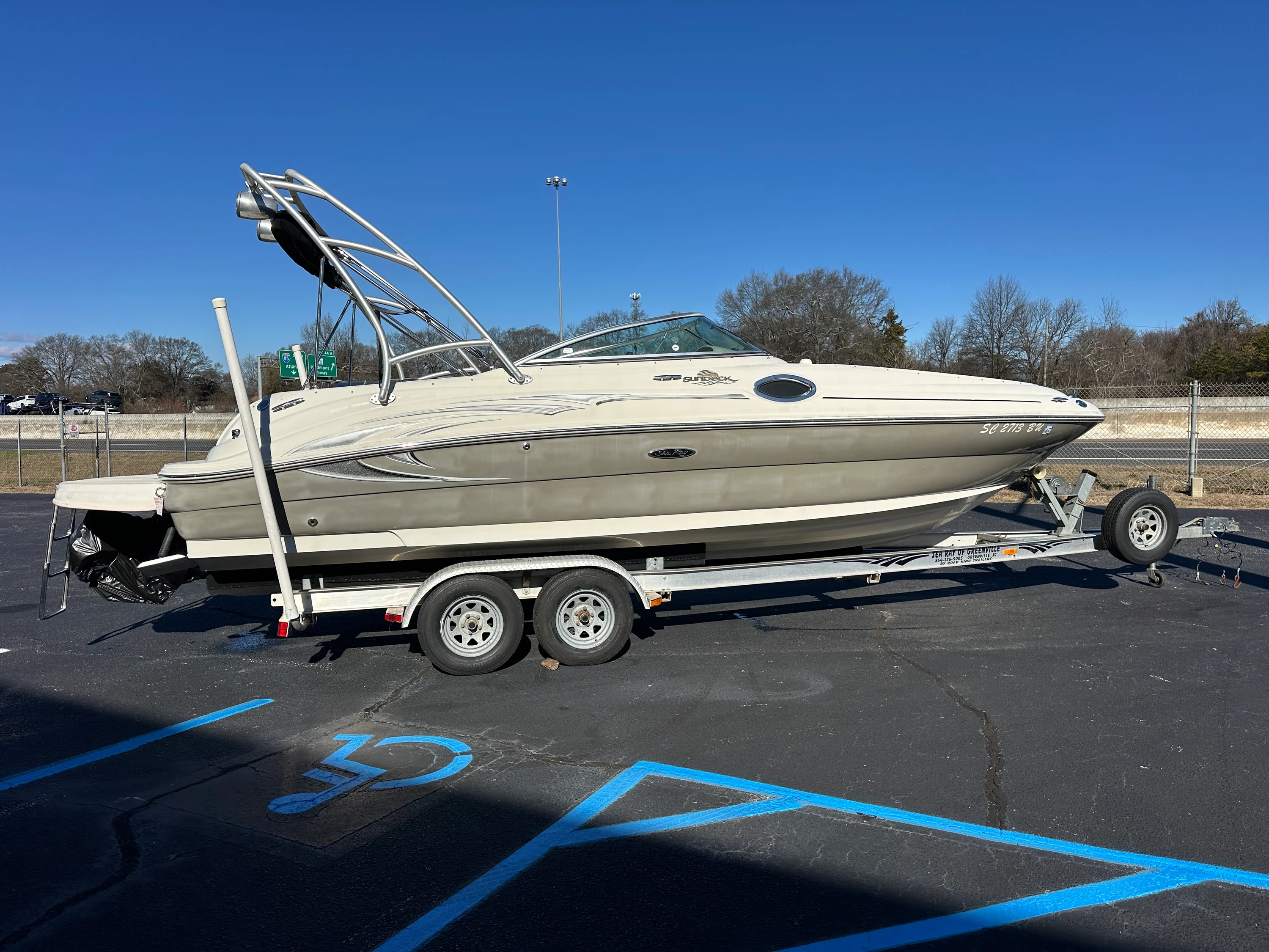 2005 Sea Ray 240 Sundeck Image Thumbnail #1