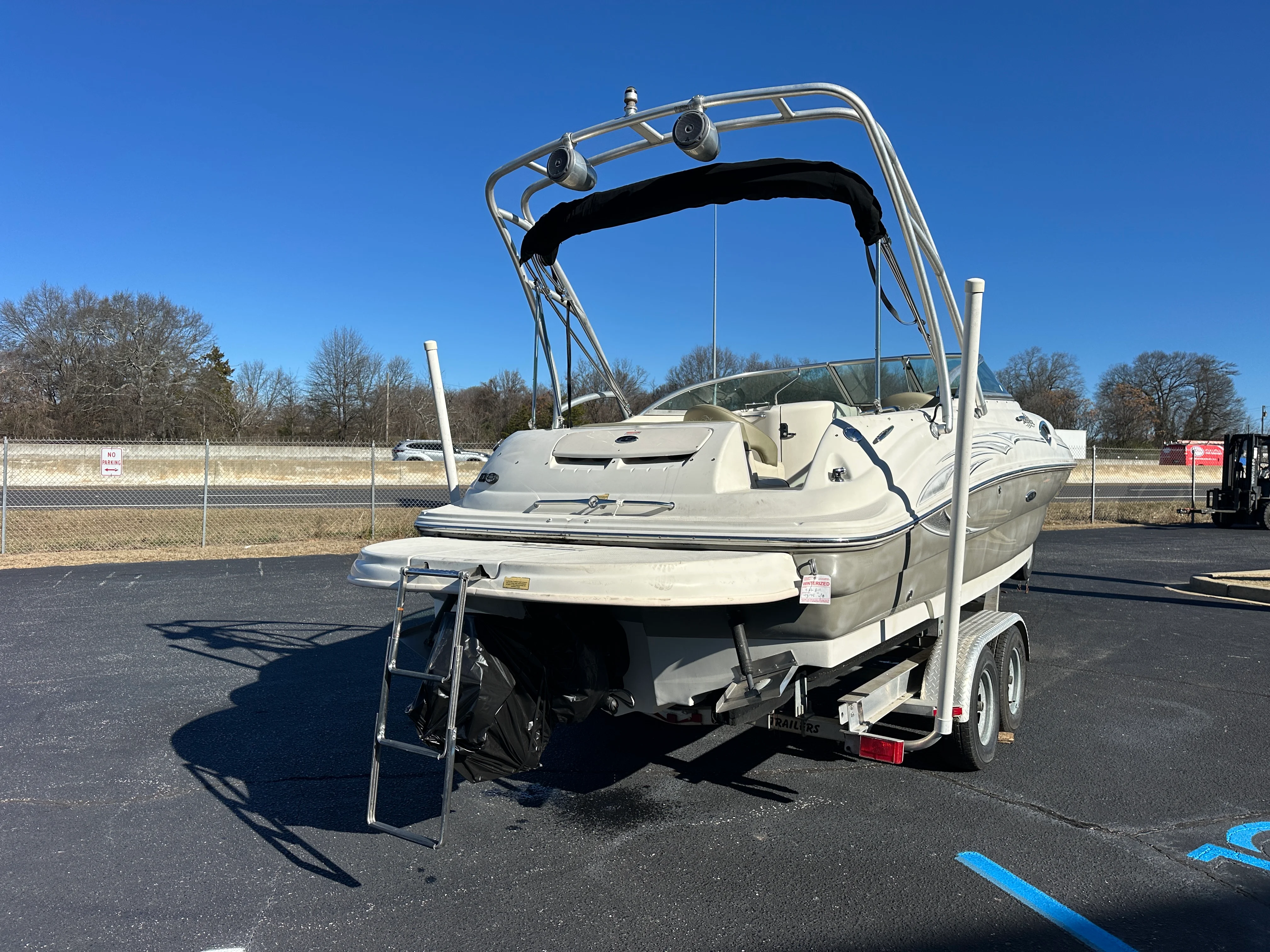 2005 Sea Ray 240 Sundeck Image Thumbnail #4