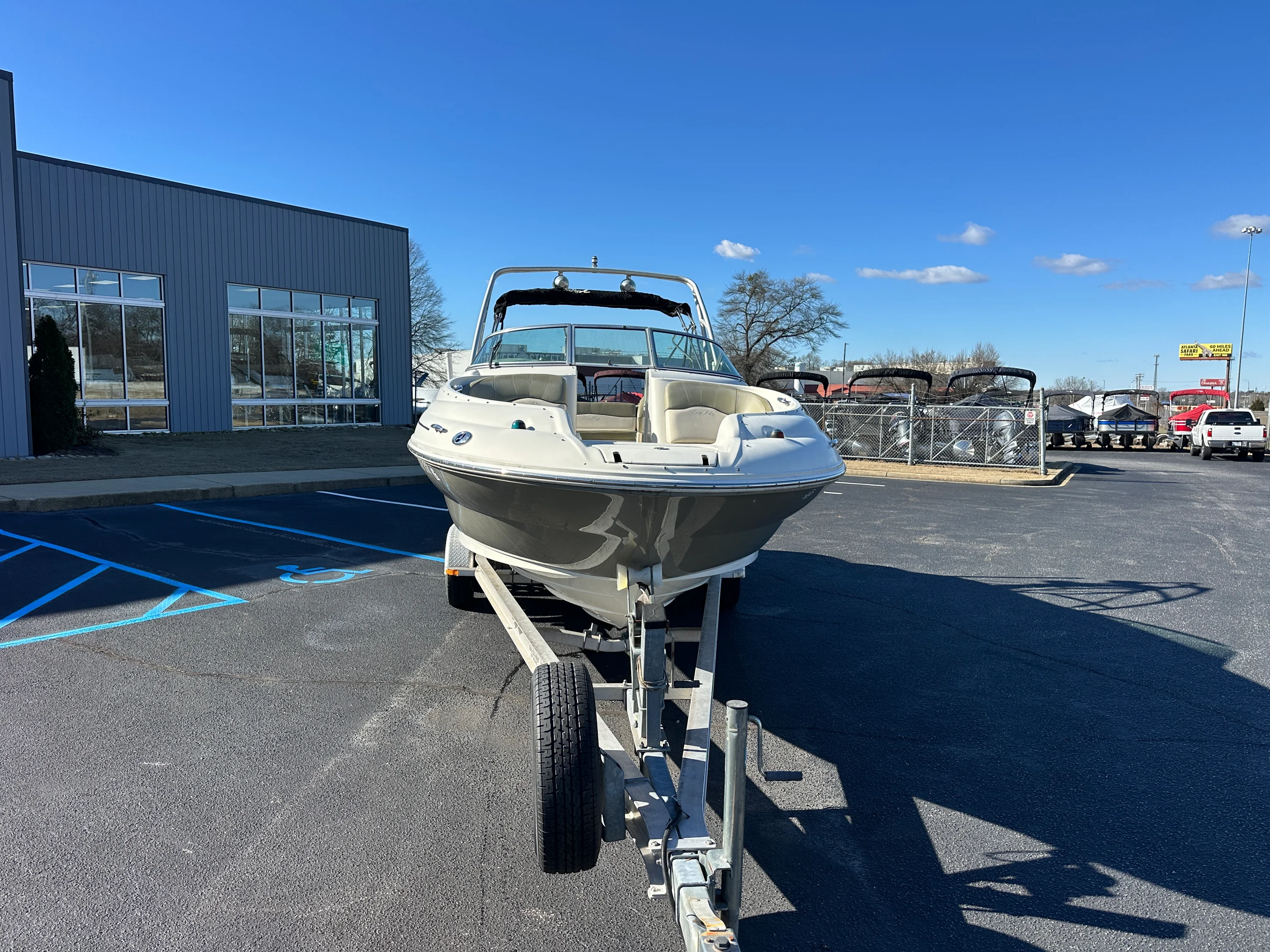 2005 Sea Ray 240 Sundeck Image Thumbnail #2