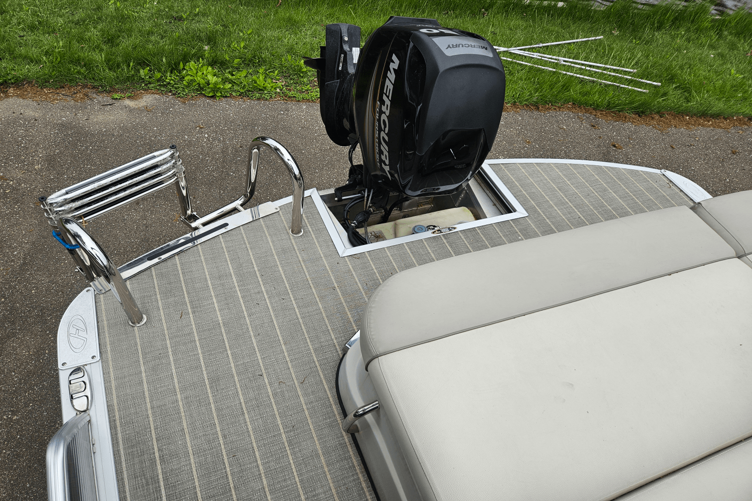 2016 Harris GRAND MARINER 230 Image Thumbnail #8