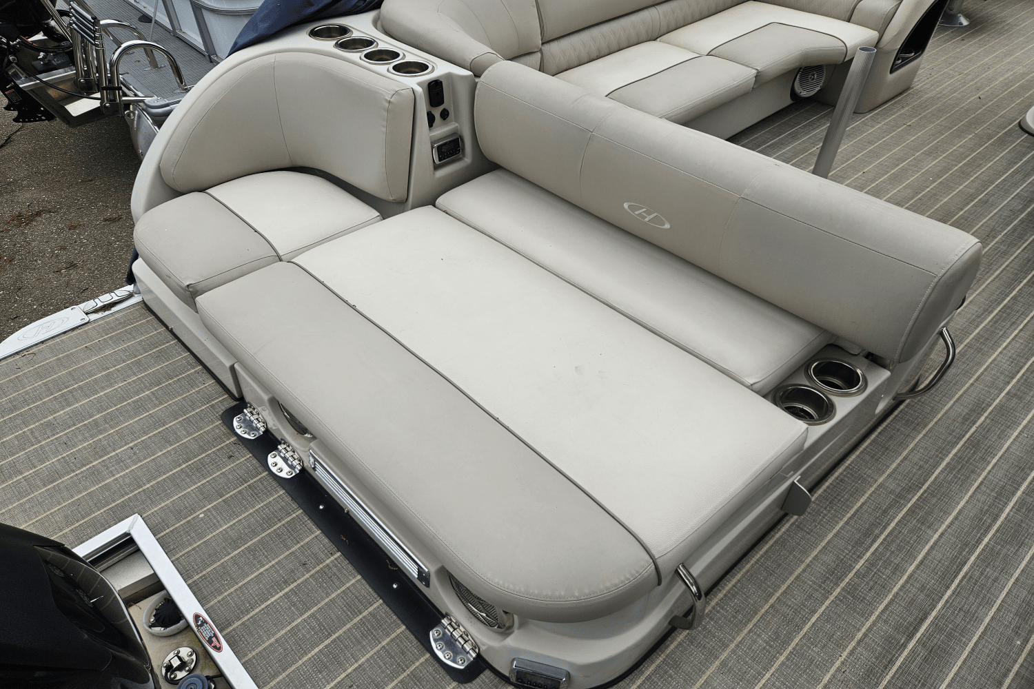 2016 Harris GRAND MARINER 230 Image Thumbnail #1