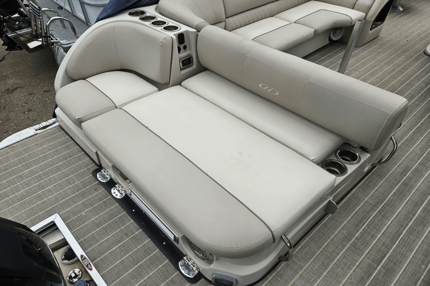 2016 Harris GRAND MARINER 230 Image Thumbnail #1