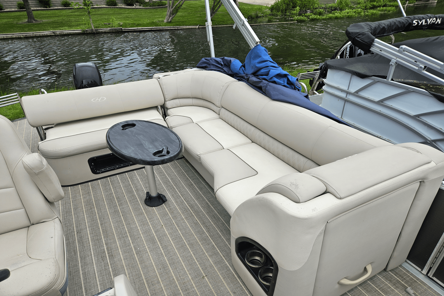 2016 Harris GRAND MARINER 230 Image Thumbnail #11