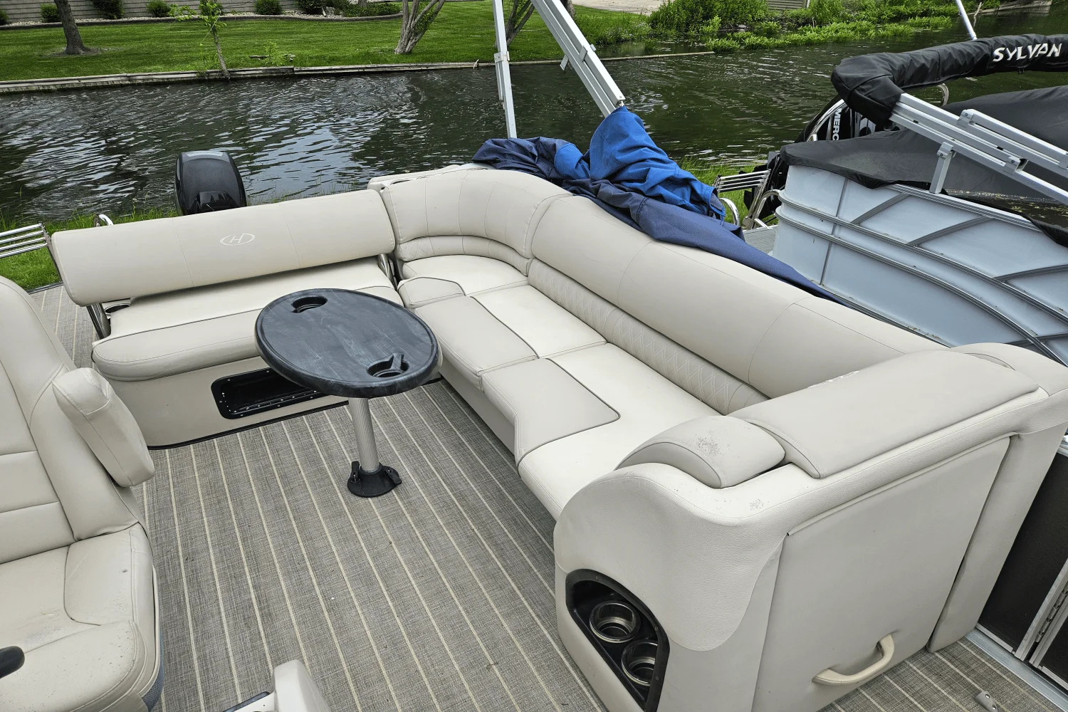 2016 Harris GRAND MARINER 230 Image Thumbnail #11