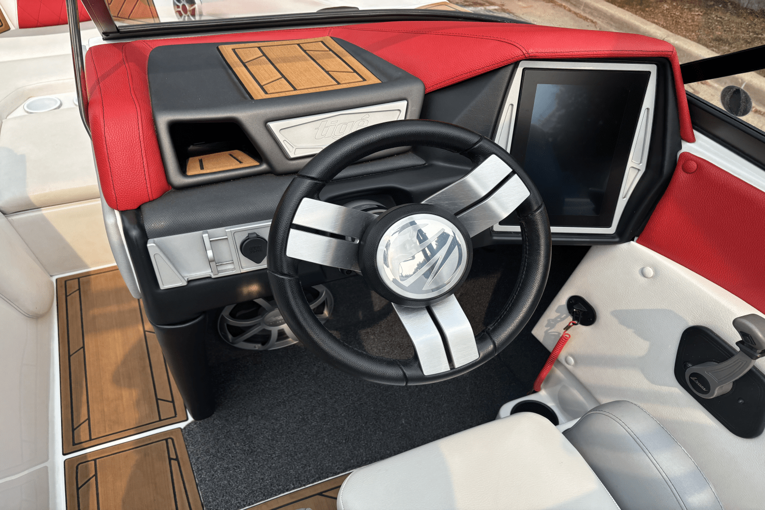 2020 Tige R20 Image Thumbnail #7