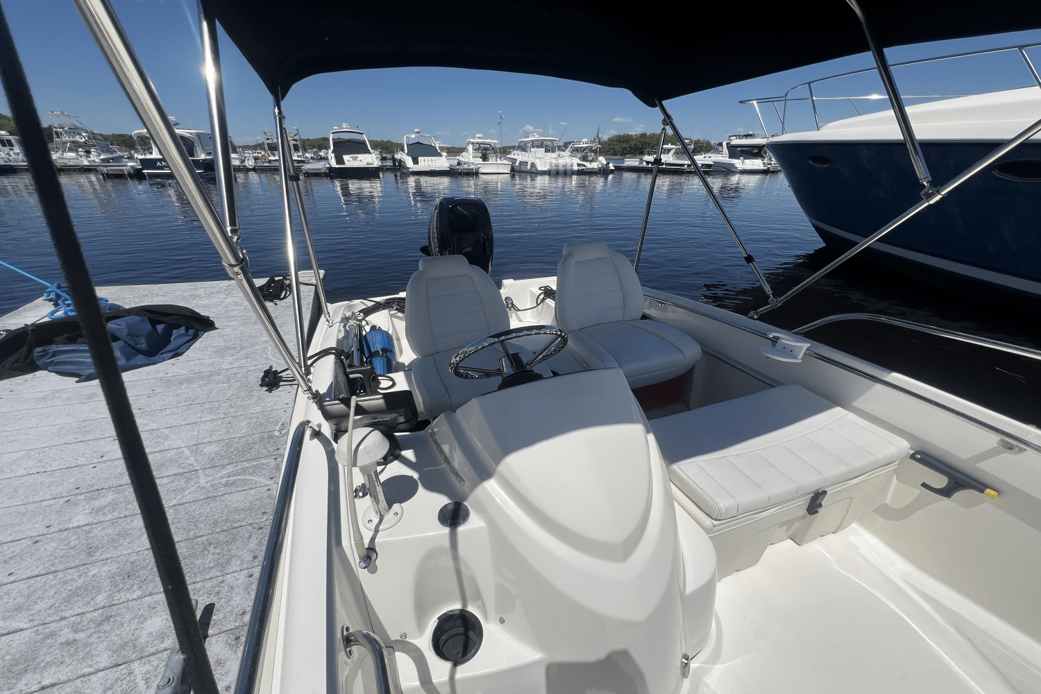 2015 Boston Whaler 150 SUPER SPORT Image Thumbnail #3