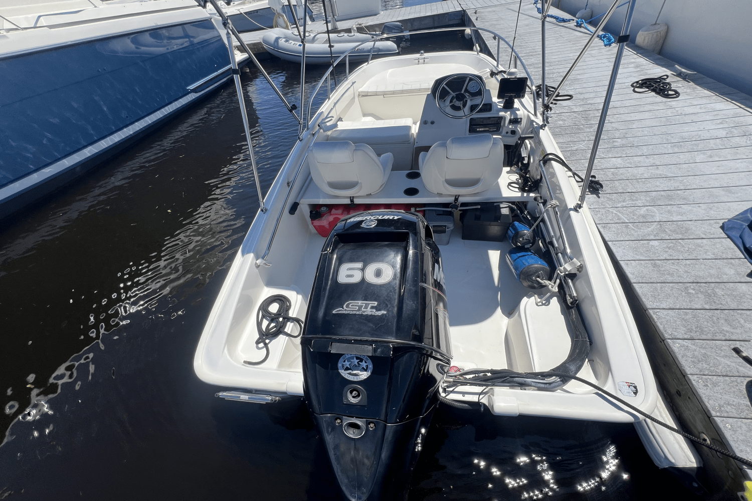 2015 Boston Whaler 150 SUPER SPORT Image Thumbnail #15