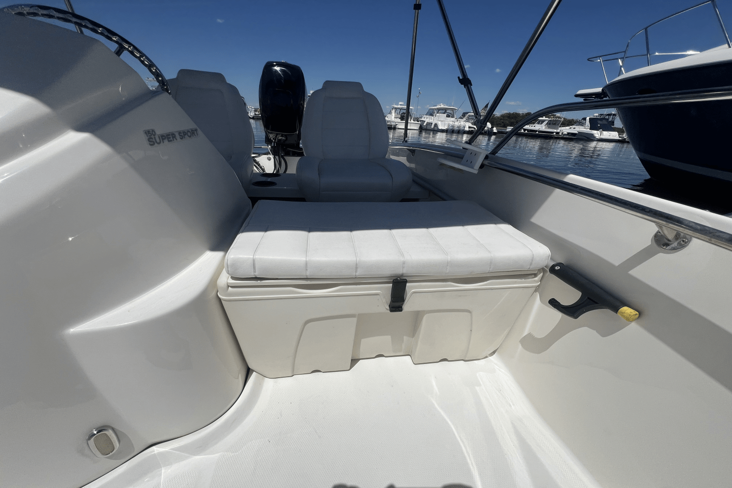 2015 Boston Whaler 150 SUPER SPORT Image Thumbnail #6