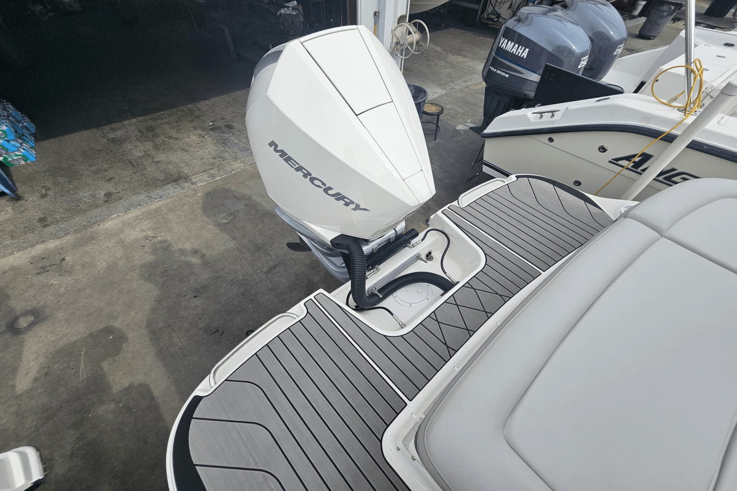 2024 Sea Ray 260 SLX-OB Image Thumbnail #14