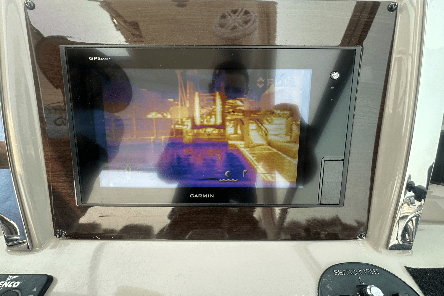 2016 Chaparral 330 SIGNATURE Image Thumbnail #35