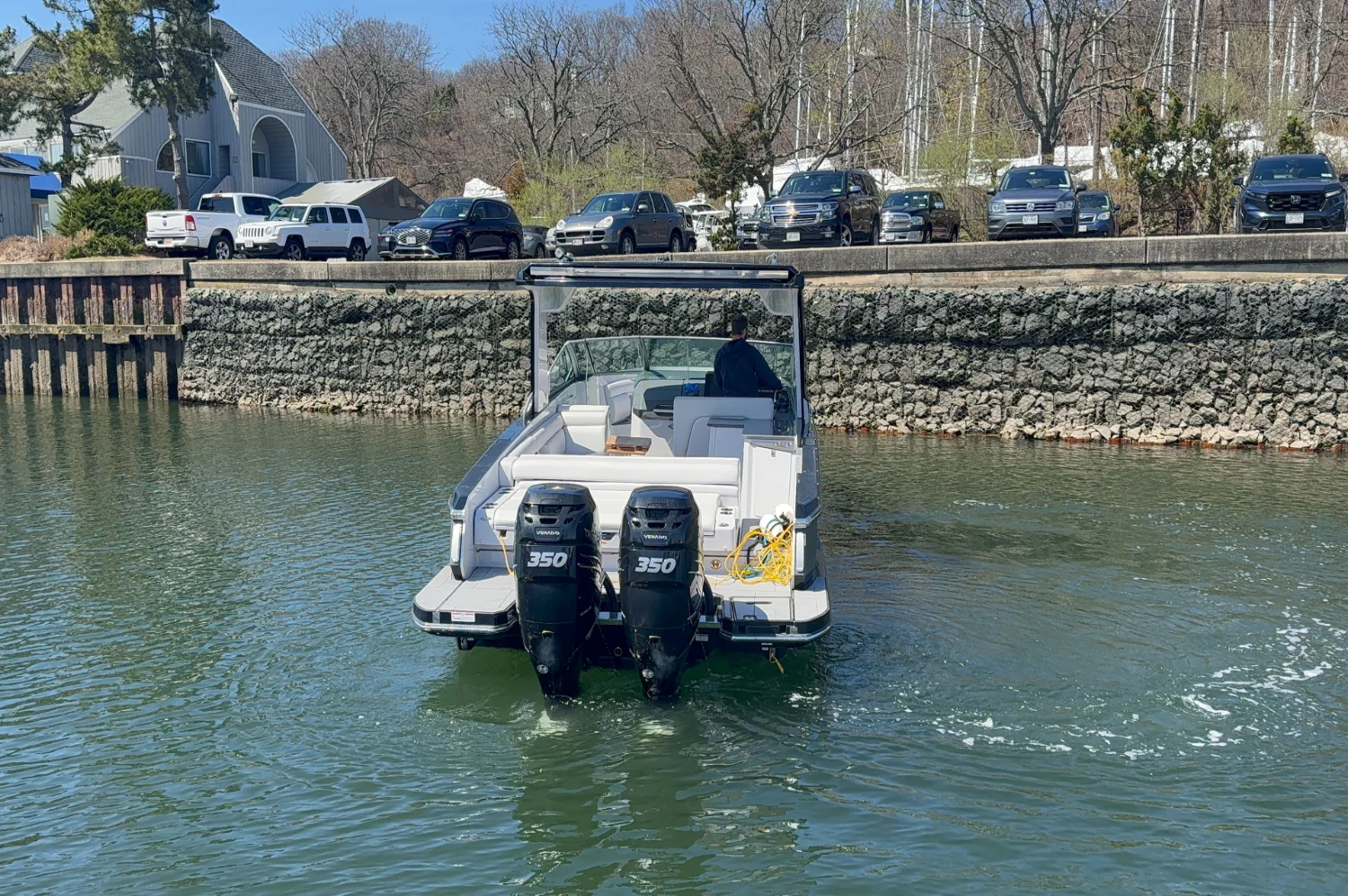 2022 Aviara AV32 Outboard Image Thumbnail #4