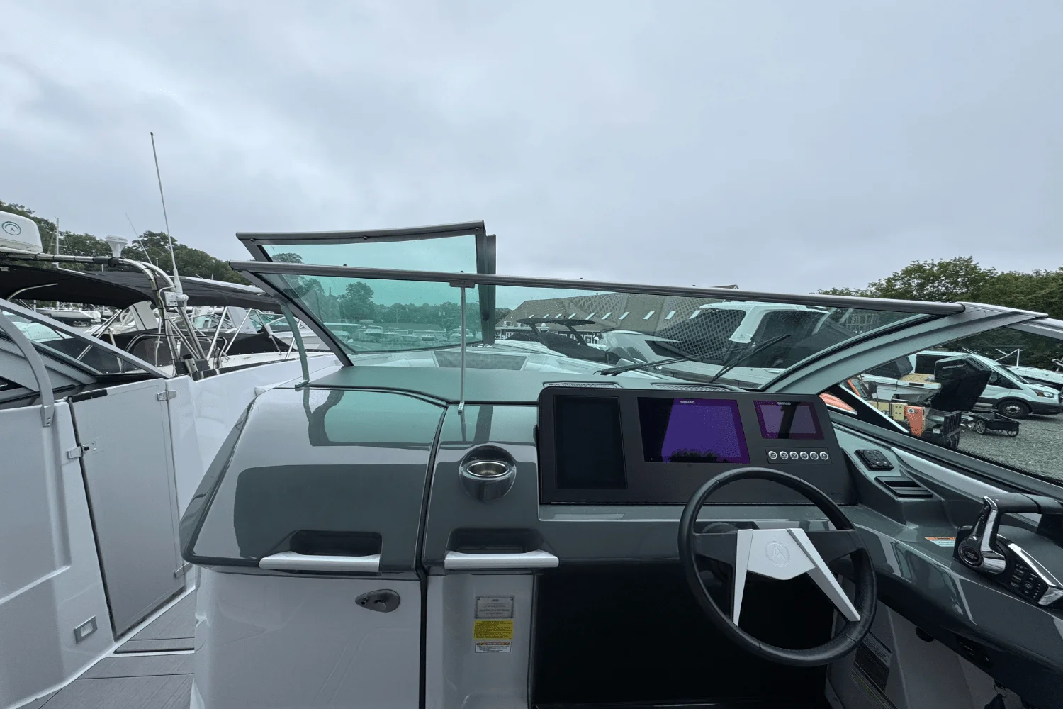 2022 Aviara AV32 Outboard Image Thumbnail #23