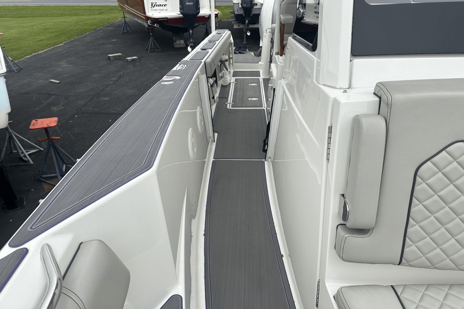 2023 Pursuit S 288 Image Thumbnail #6