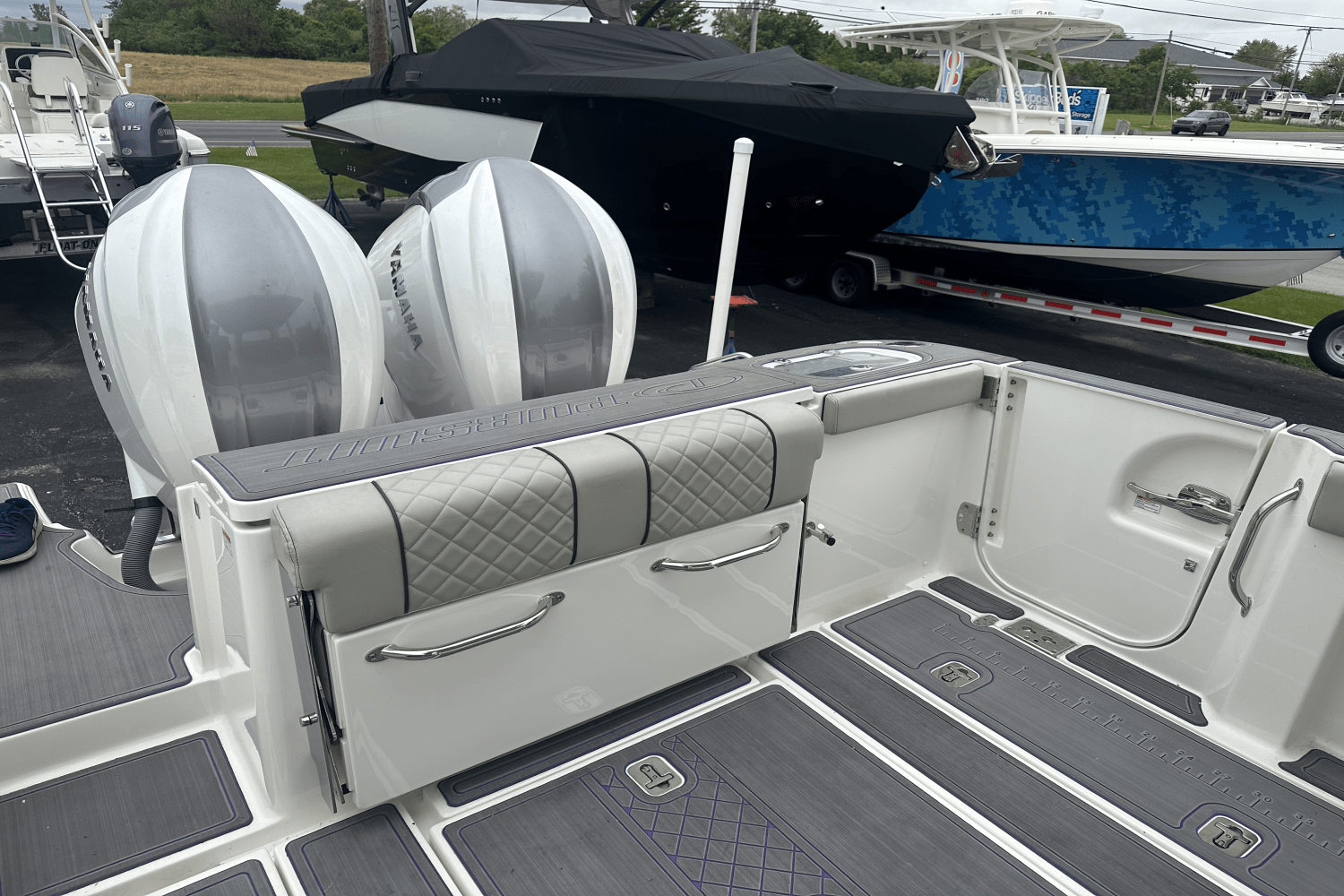 2023 Pursuit S 288 Image Thumbnail #17