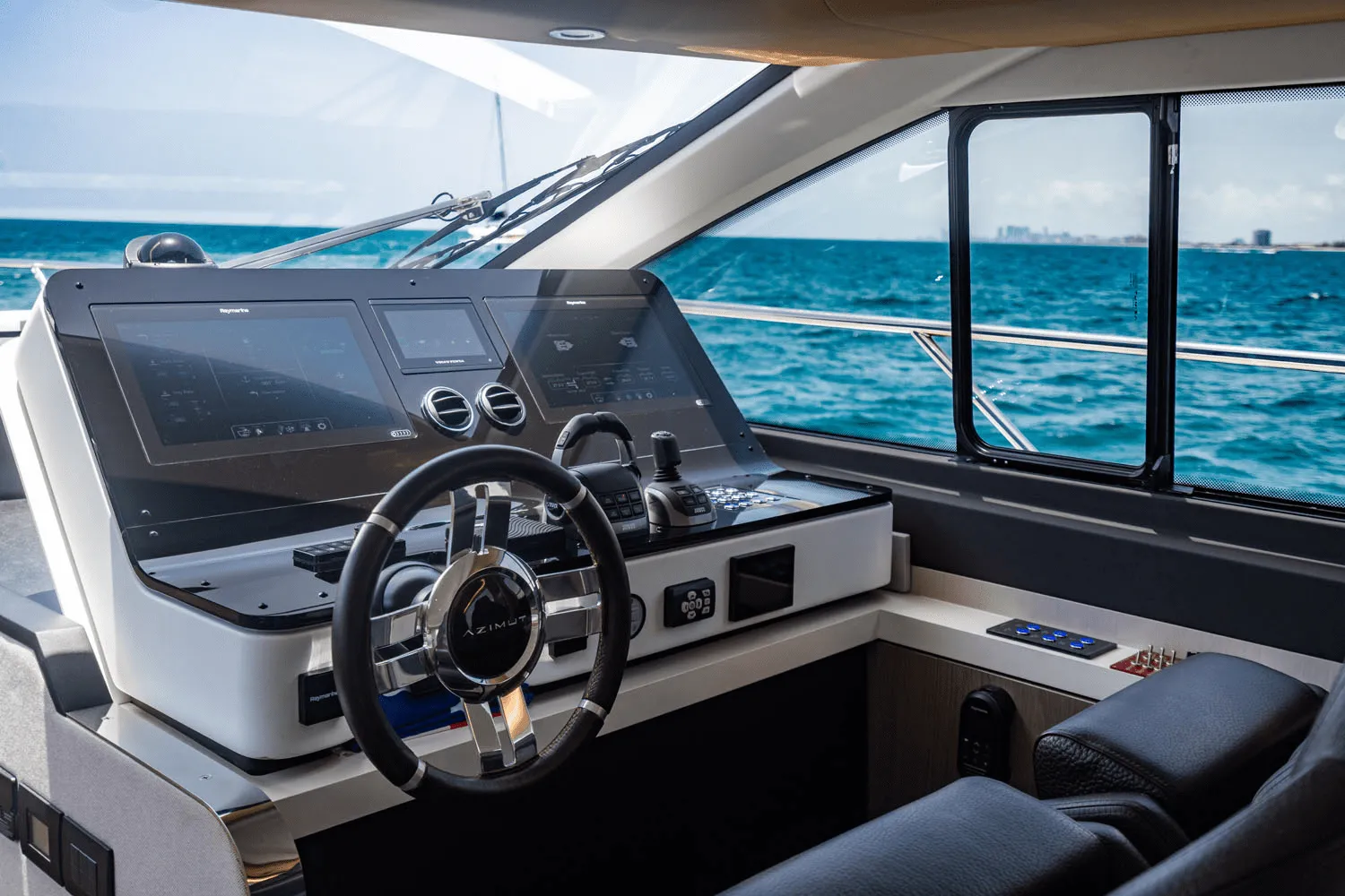 2024 Azimut 60 FLY Image Thumbnail #42