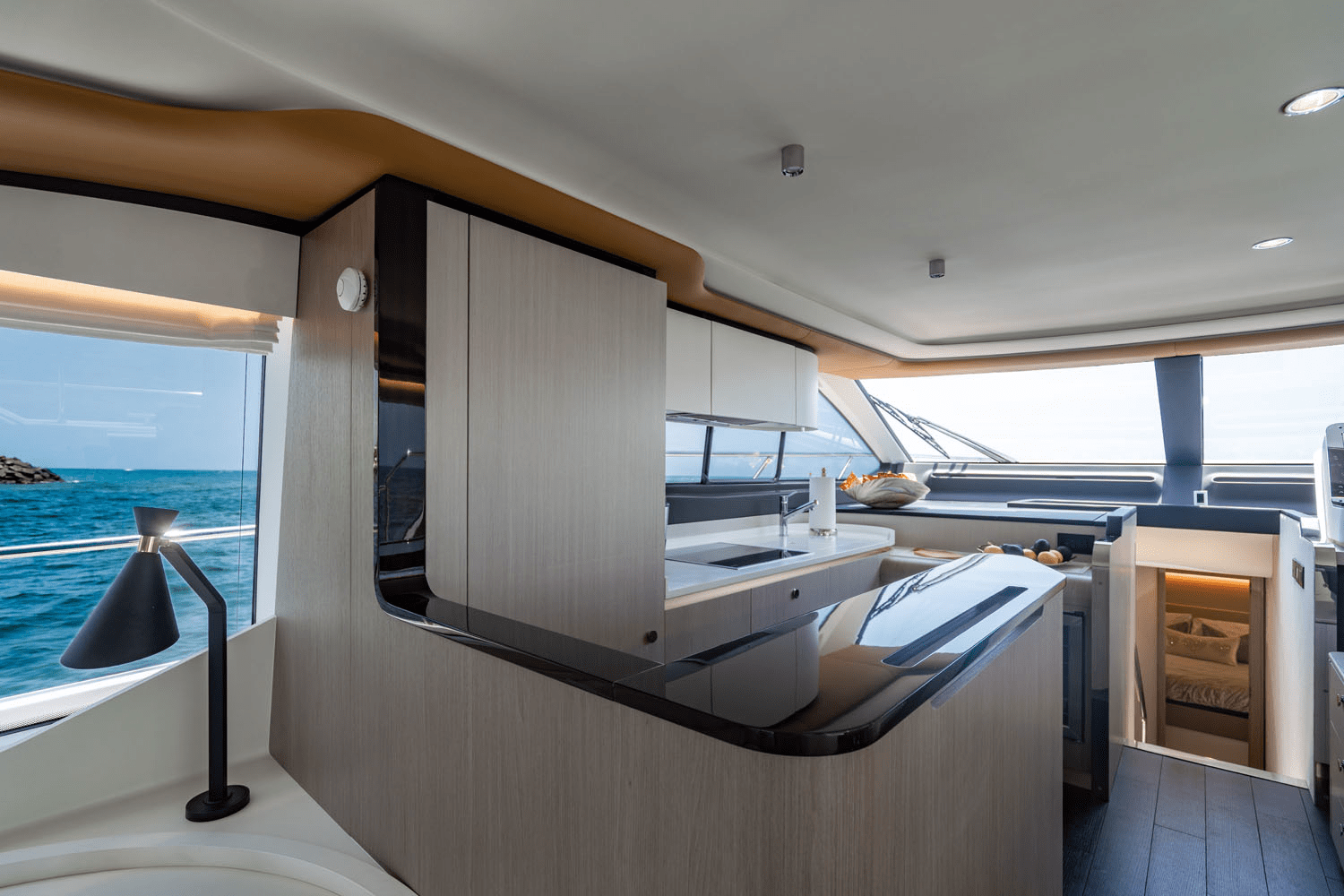 2024 Azimut 60 FLY Image Thumbnail #38