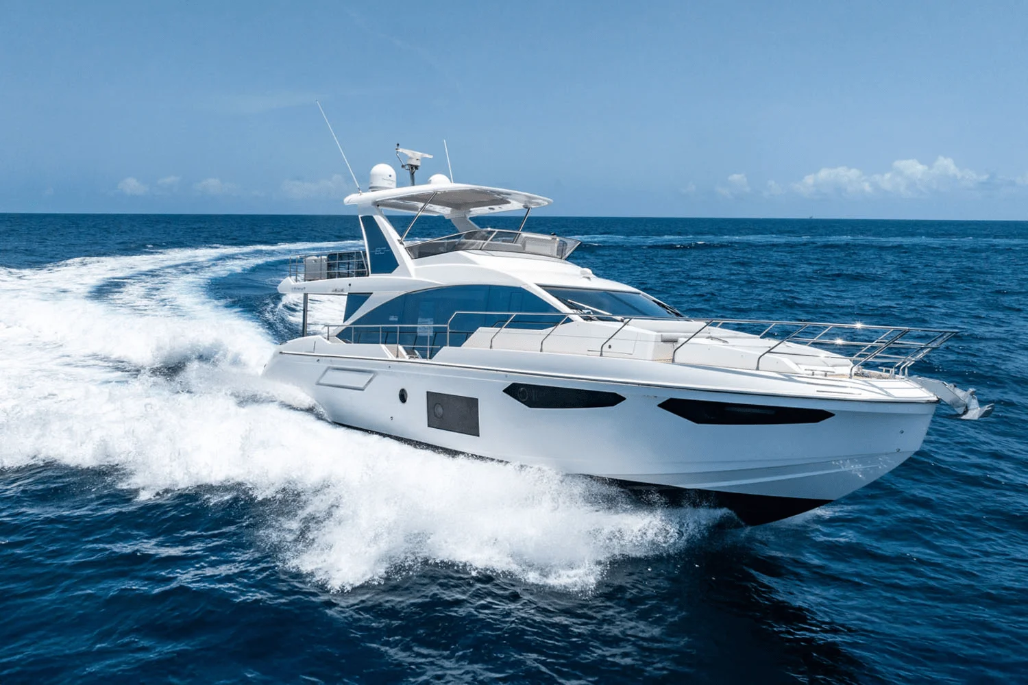 2024 Azimut 60 FLY Image Thumbnail #13