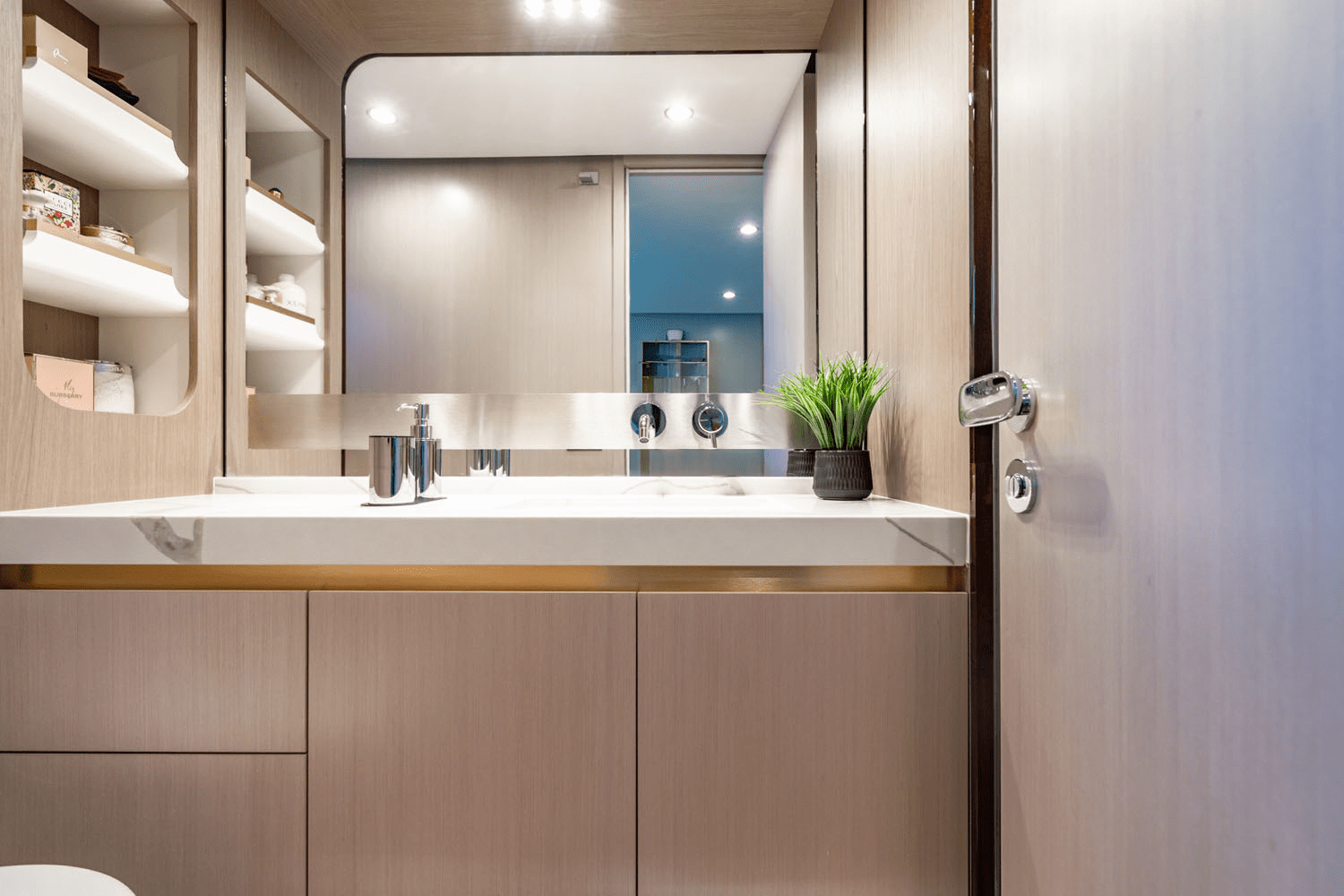 2024 Azimut 60 FLY Image Thumbnail #26