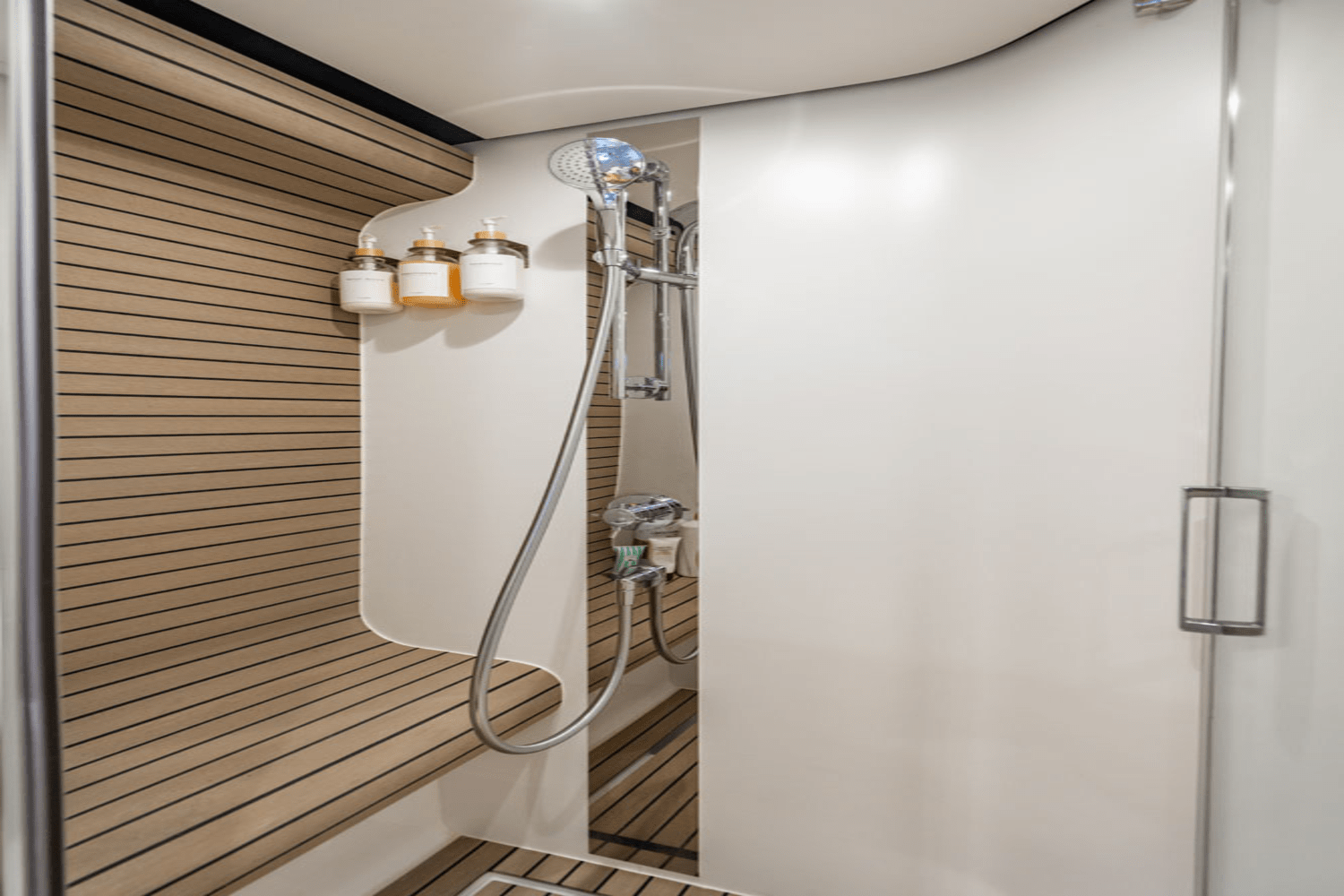 2024 Azimut 60 FLY Image Thumbnail #28