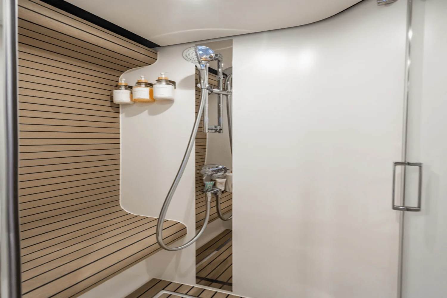 2024 Azimut 60 FLY Image Thumbnail #28