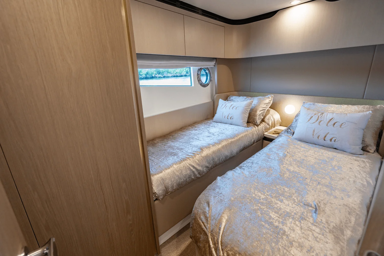 2024 Azimut 60 FLY Image Thumbnail #29