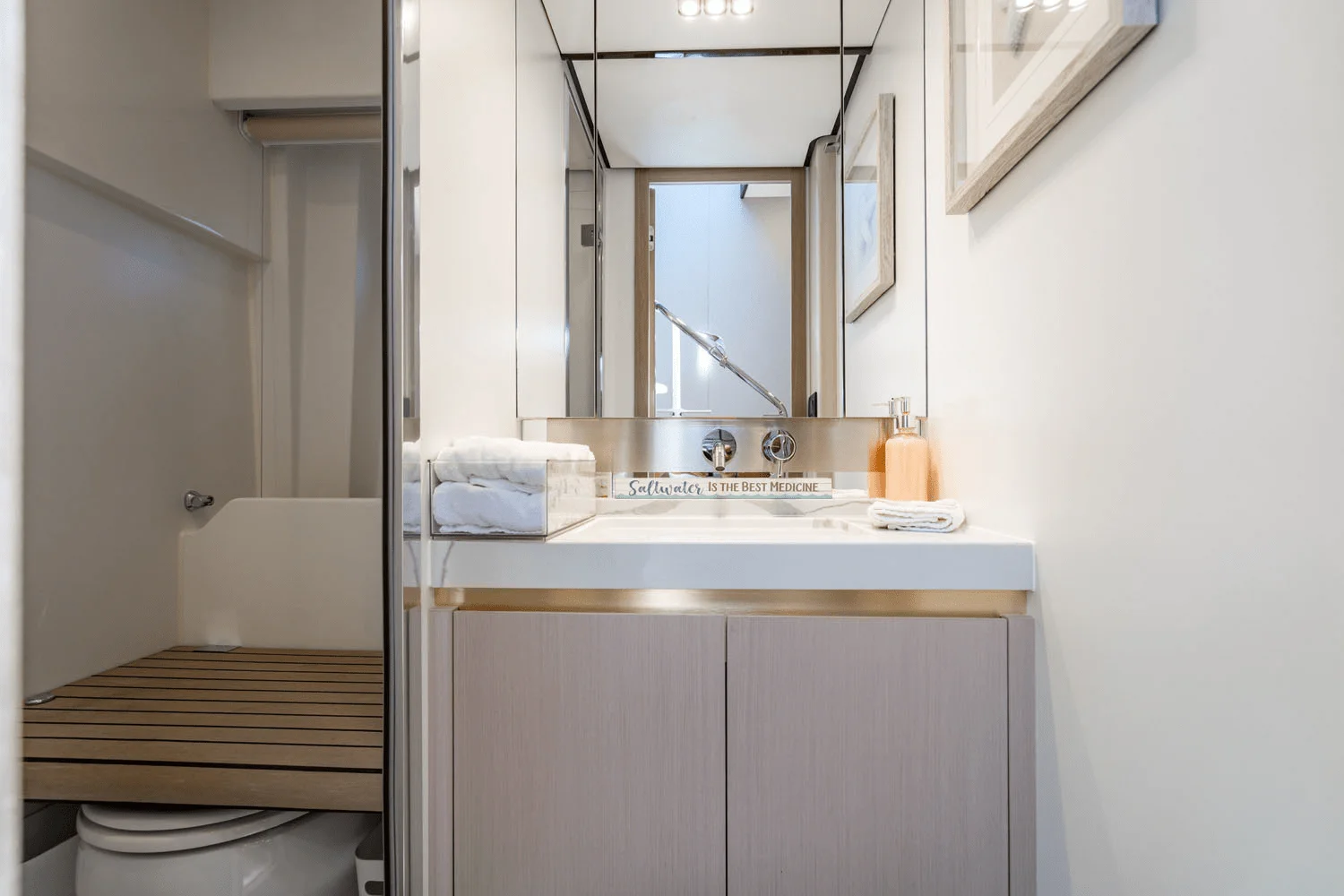 2024 Azimut 60 FLY Image Thumbnail #20