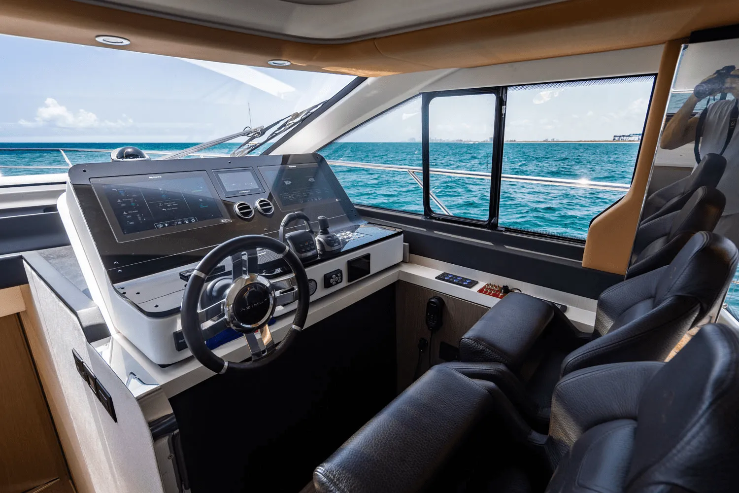 2024 Azimut 60 FLY Image Thumbnail #41