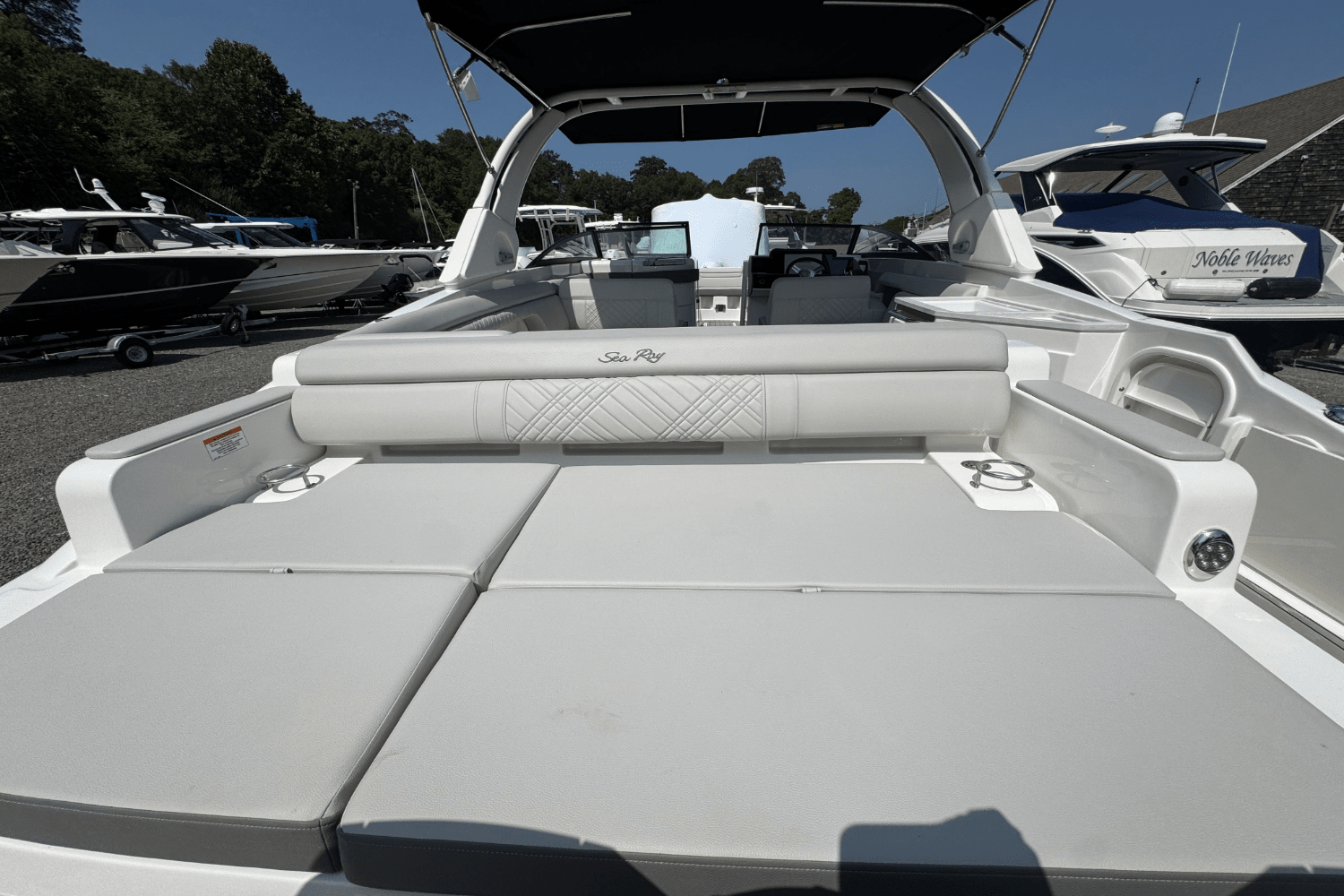 2026 Sea Ray SDX 290 Outboard Image Thumbnail #2