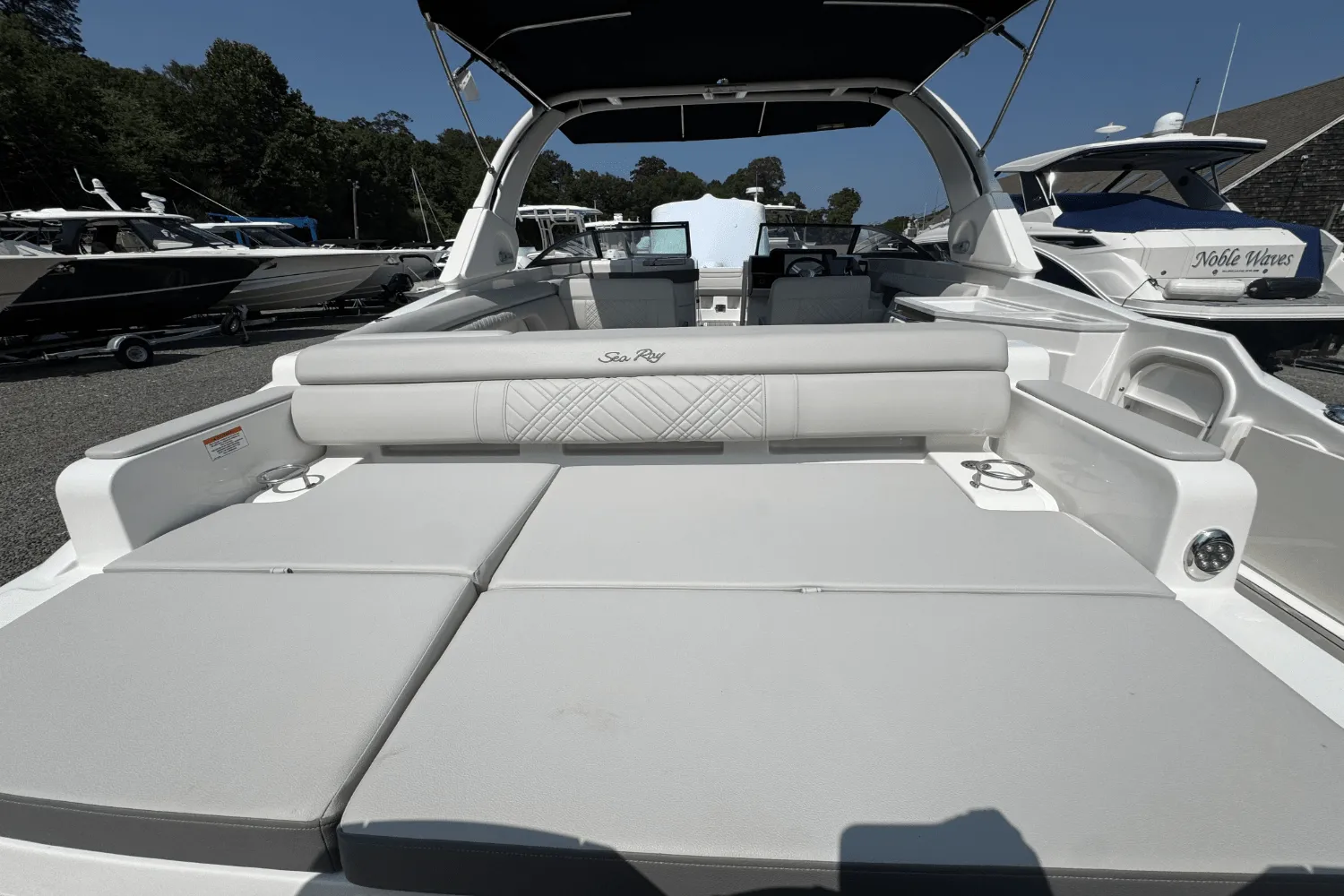 2026 Sea Ray SDX 290 Outboard Image Thumbnail #2
