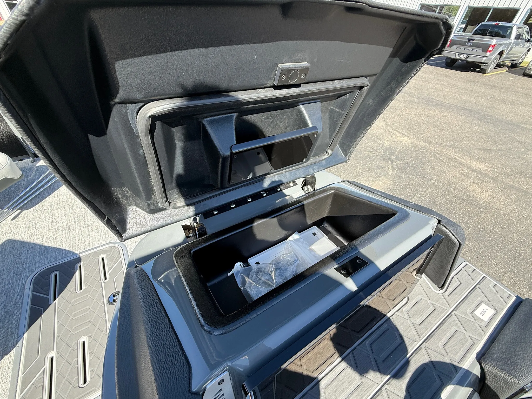 2026 Premier 250INTRIGUE Image Thumbnail #16