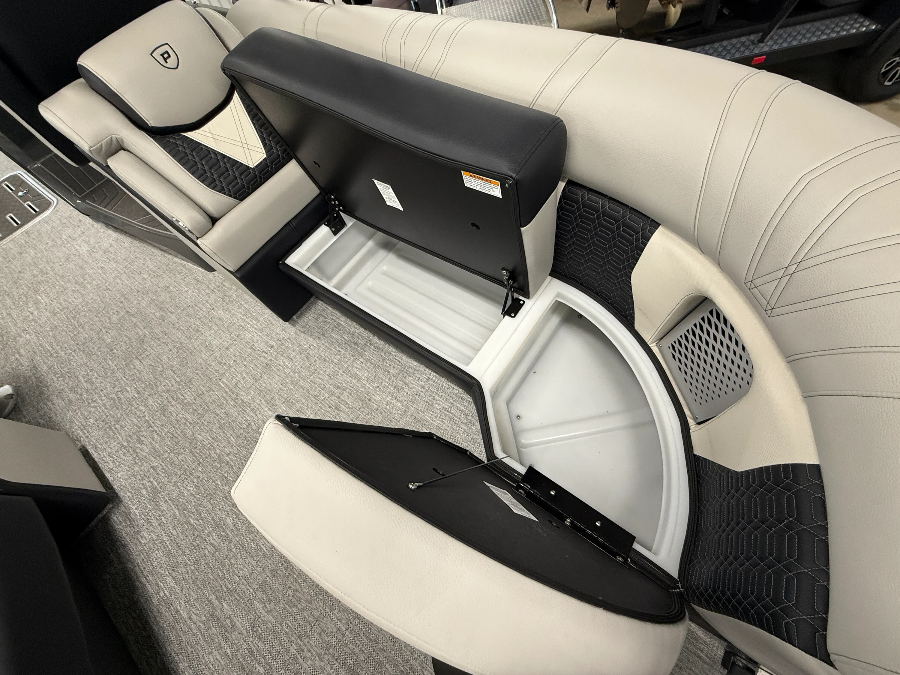 2026 Premier 250INTRIGUE Image Thumbnail #26