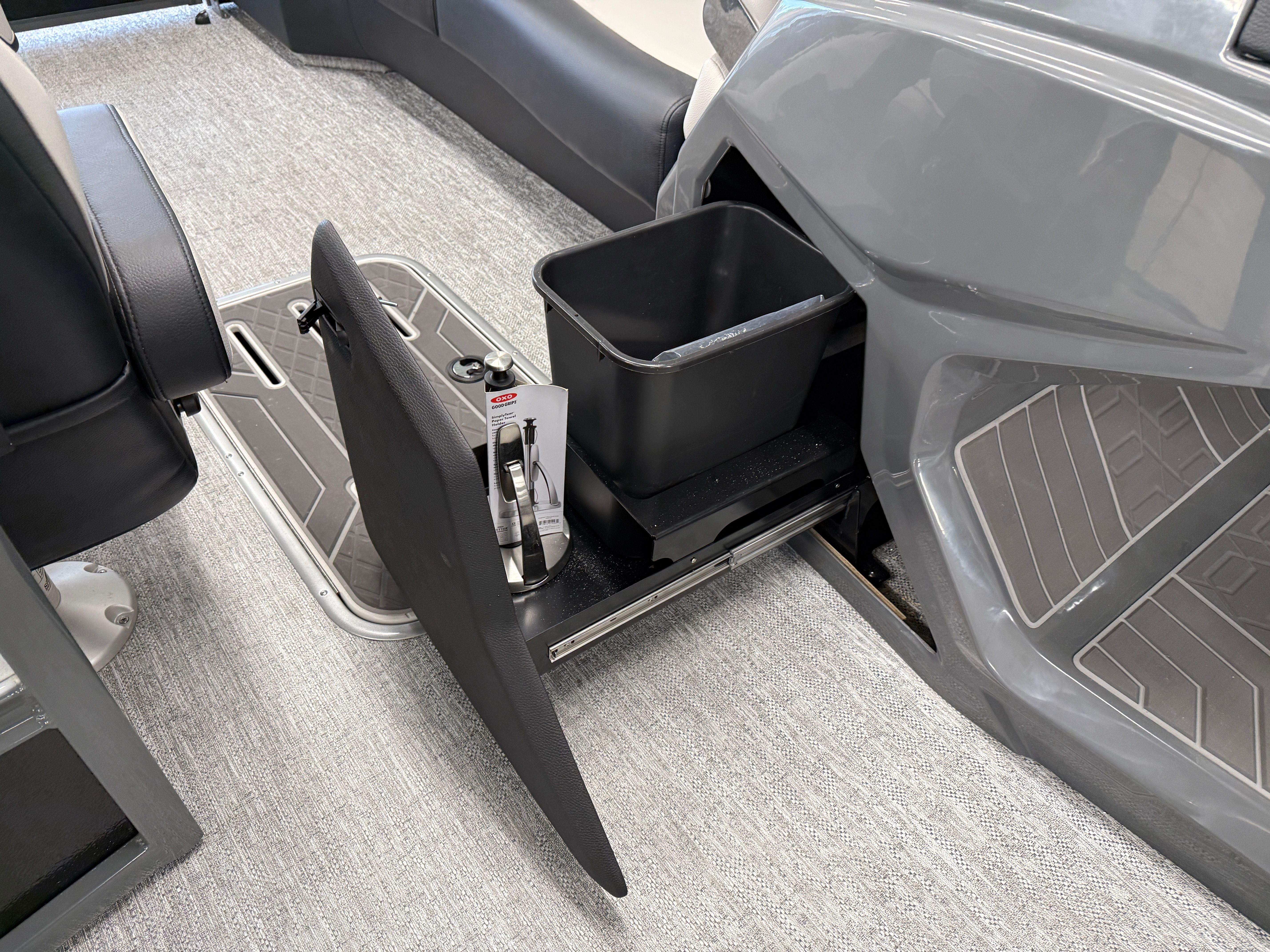 2026 Premier 250INTRIGUE Image Thumbnail #36