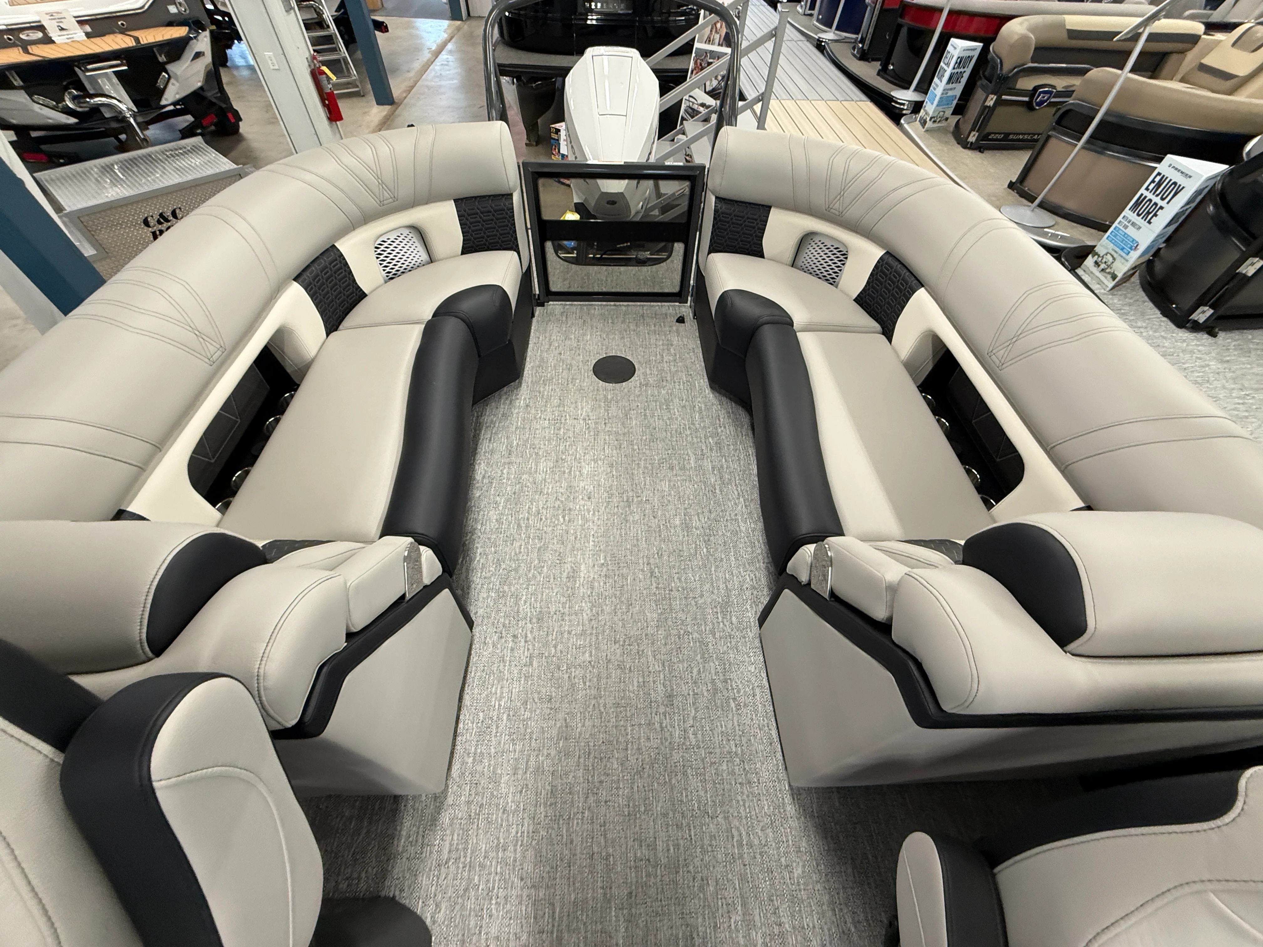 2026 Premier 250INTRIGUE Image Thumbnail #11