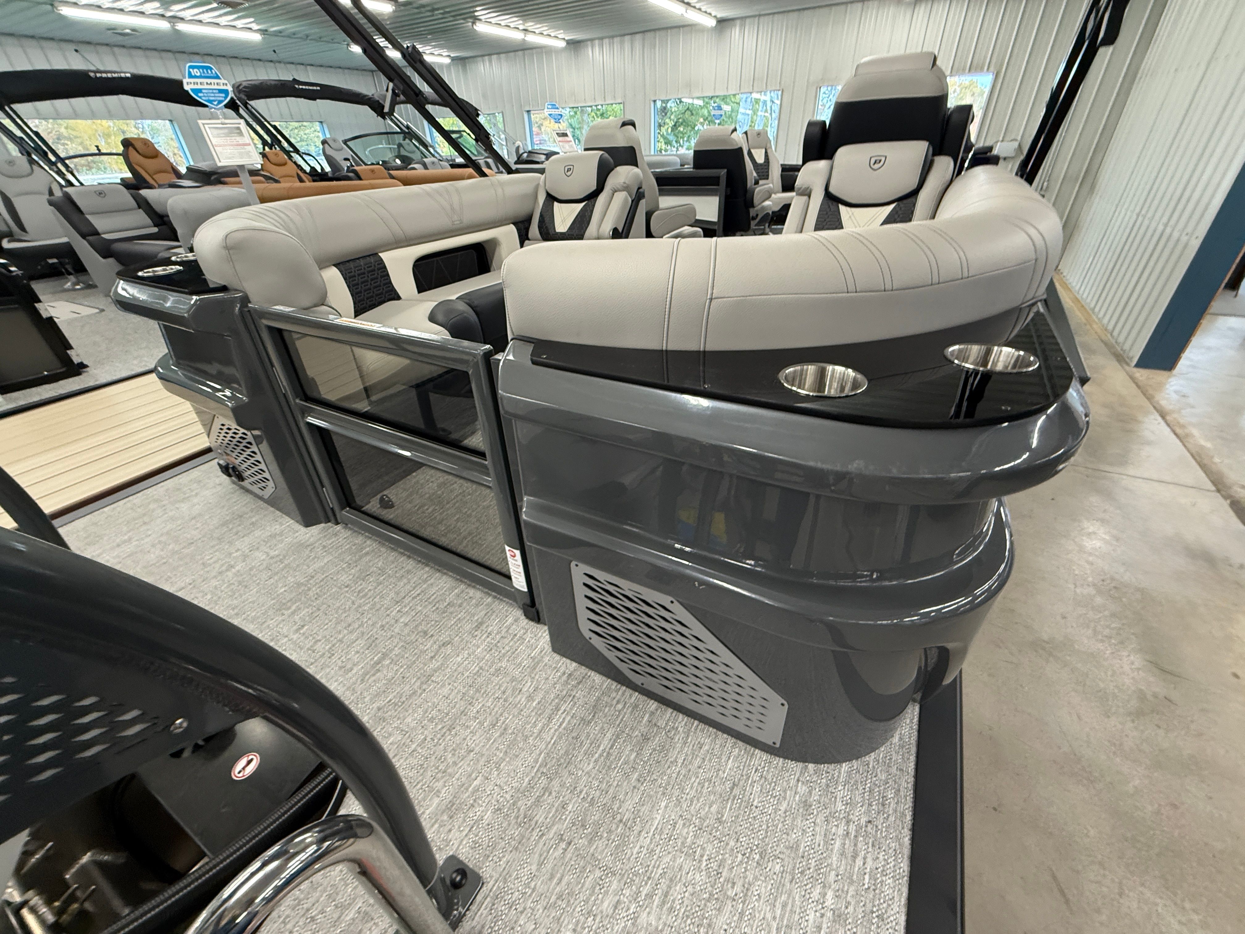 2026 Premier 250INTRIGUE Image Thumbnail #15