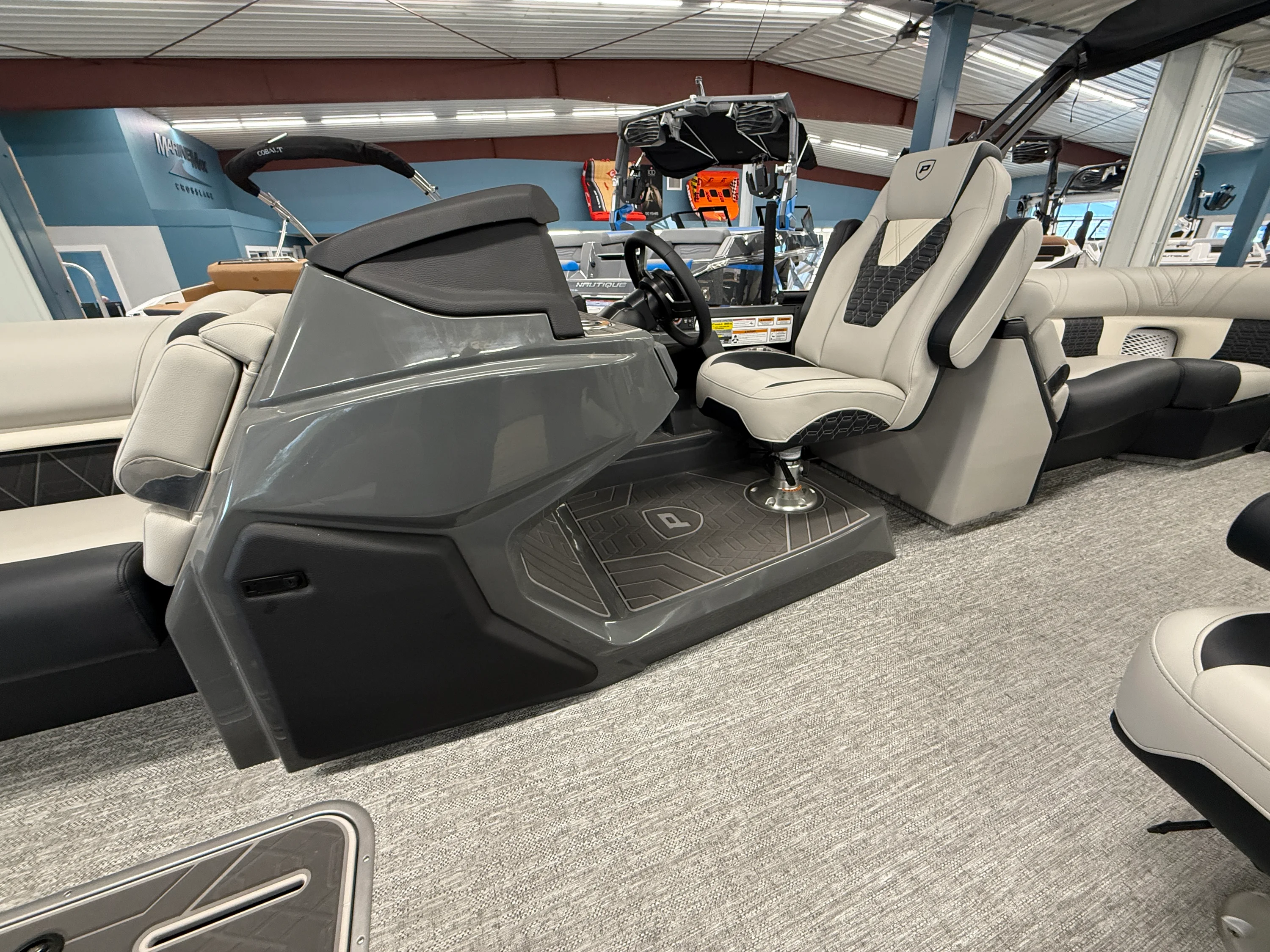 2026 Premier 250INTRIGUE Image Thumbnail #35