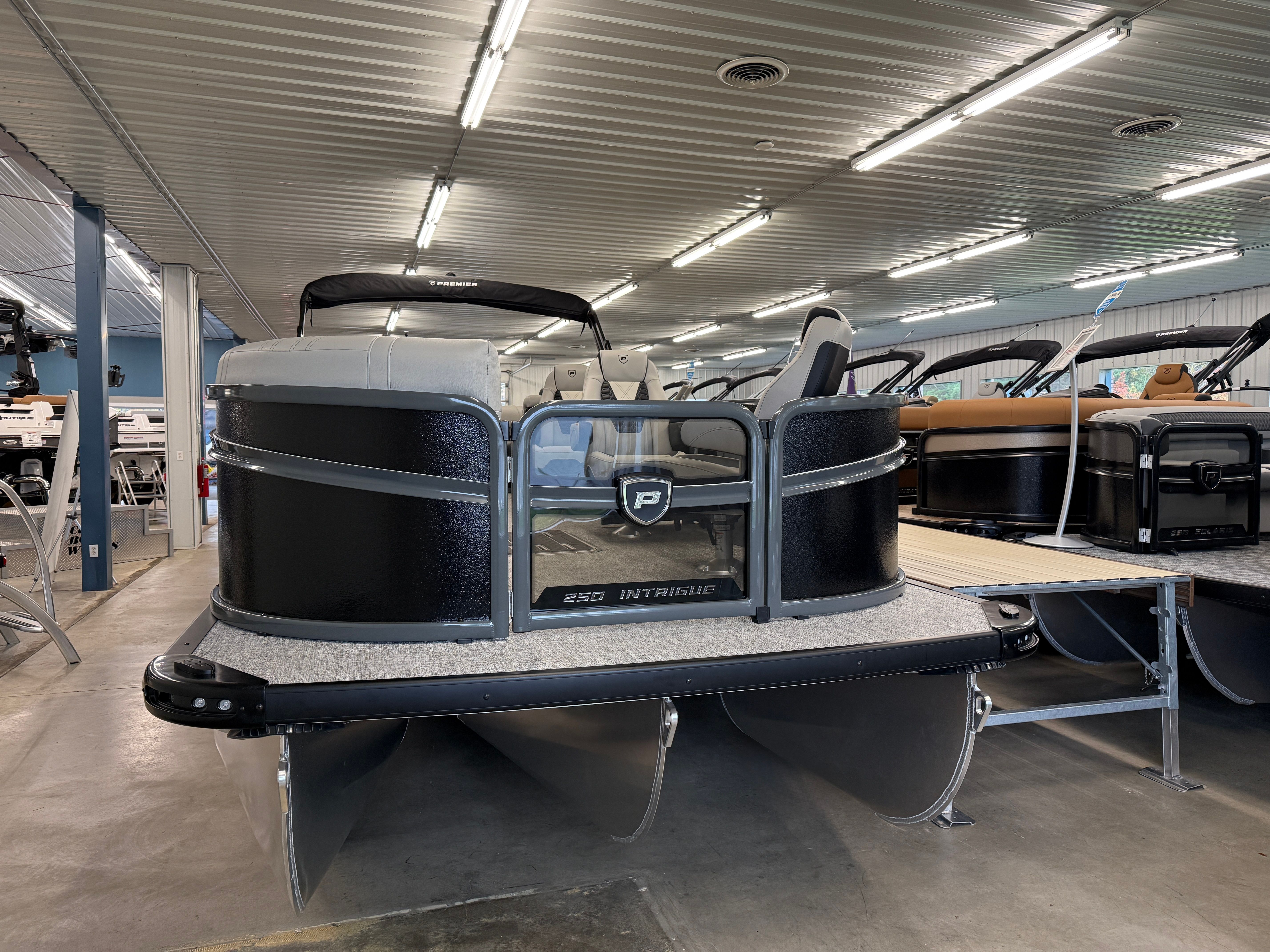 2026 Premier 250INTRIGUE Image Thumbnail #2