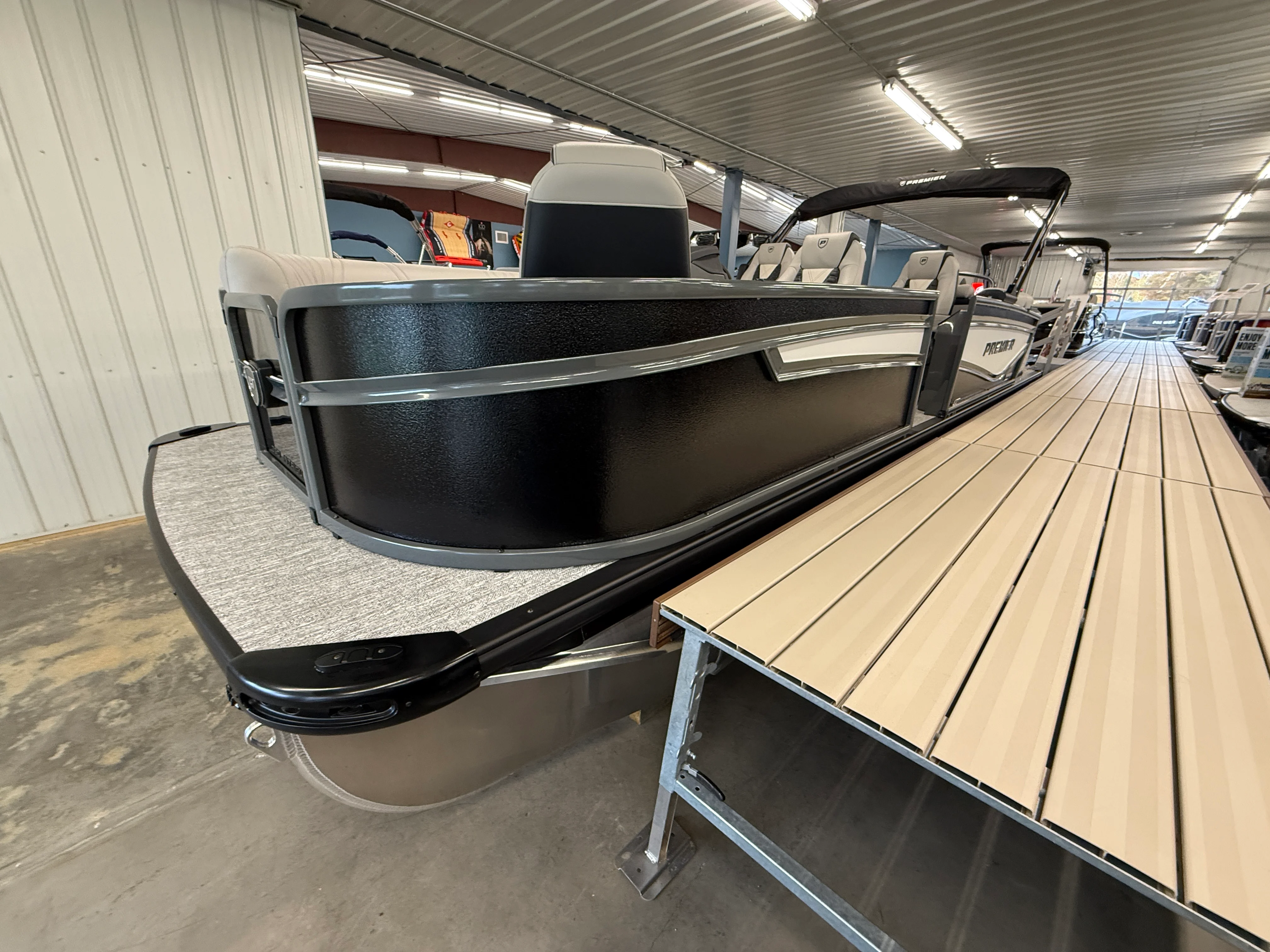 2026 Premier 250INTRIGUE Image Thumbnail #4