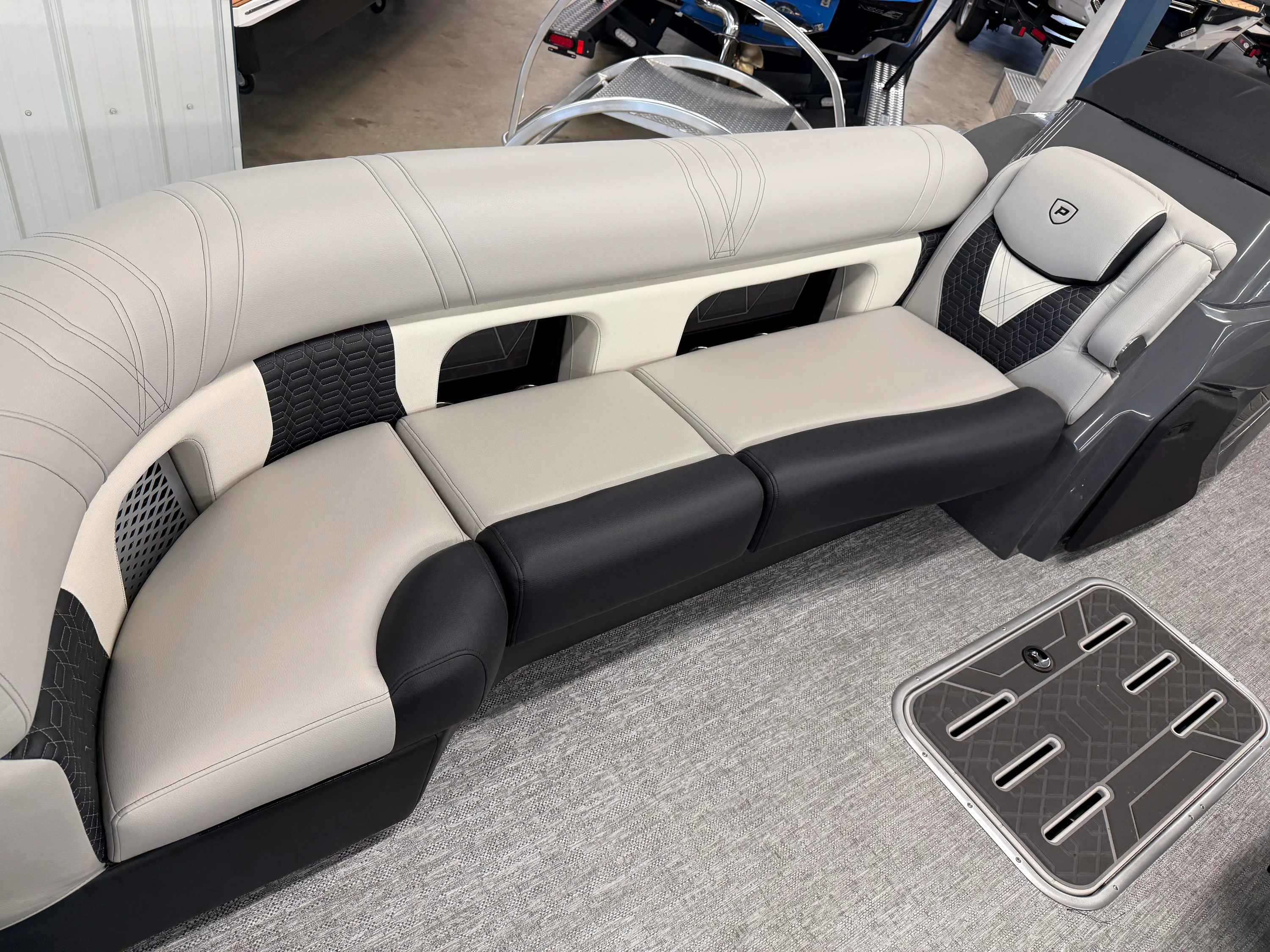 2026 Premier 250INTRIGUE Image Thumbnail #51