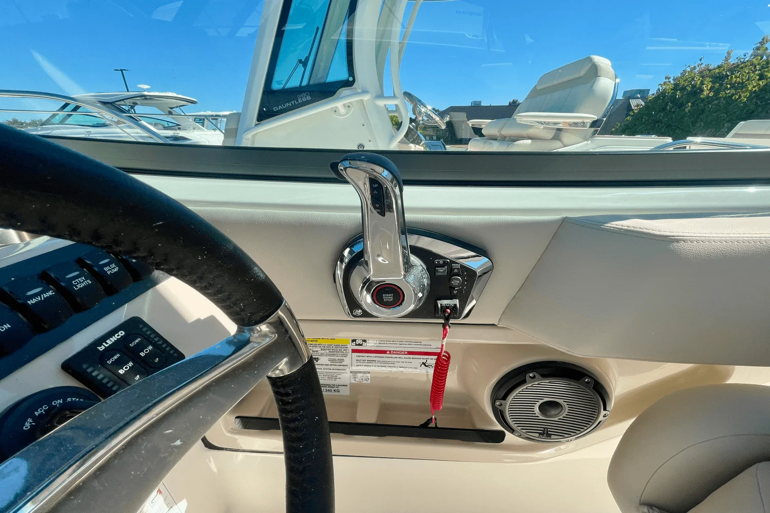 2026 Boston Whaler 240 Vantage Image Thumbnail #16