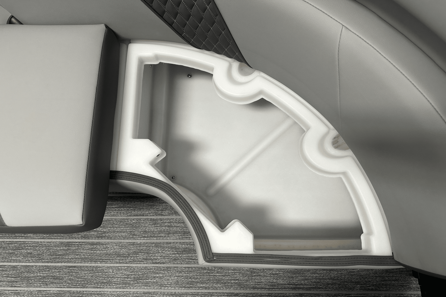2026 Premier 230SOLARIS Image Thumbnail #29