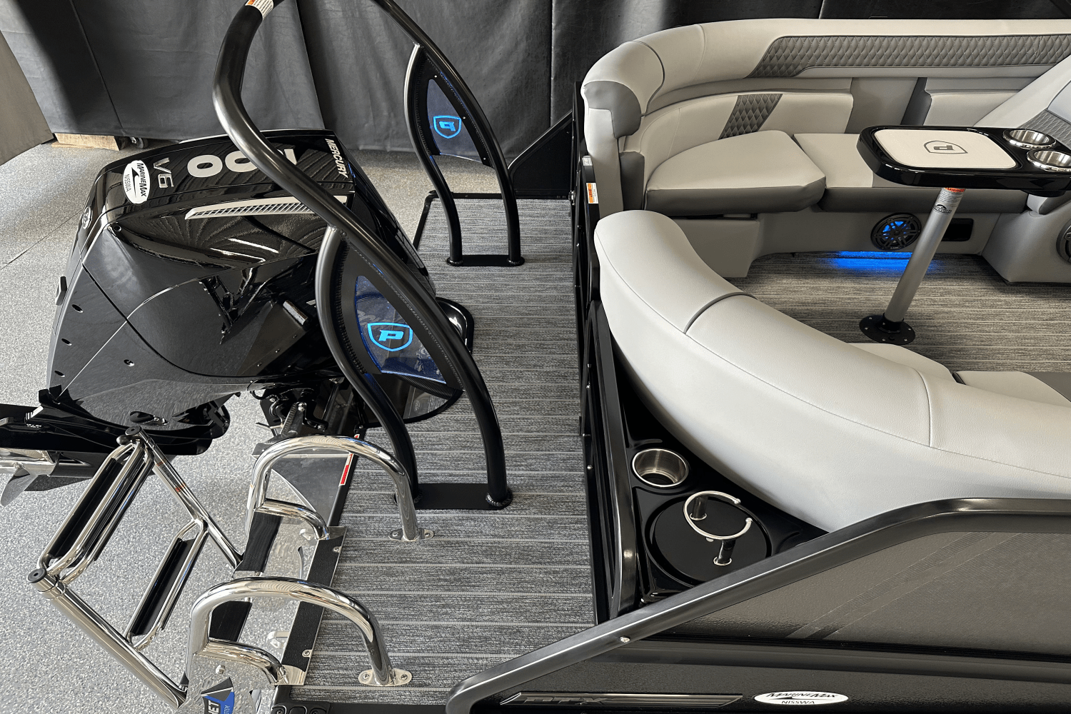 2026 Premier 230SOLARIS Image Thumbnail #3