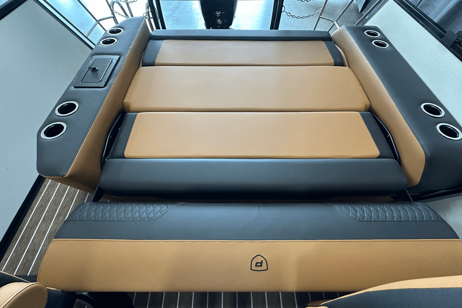 2026 Premier 210SUNSATION Image Thumbnail #21