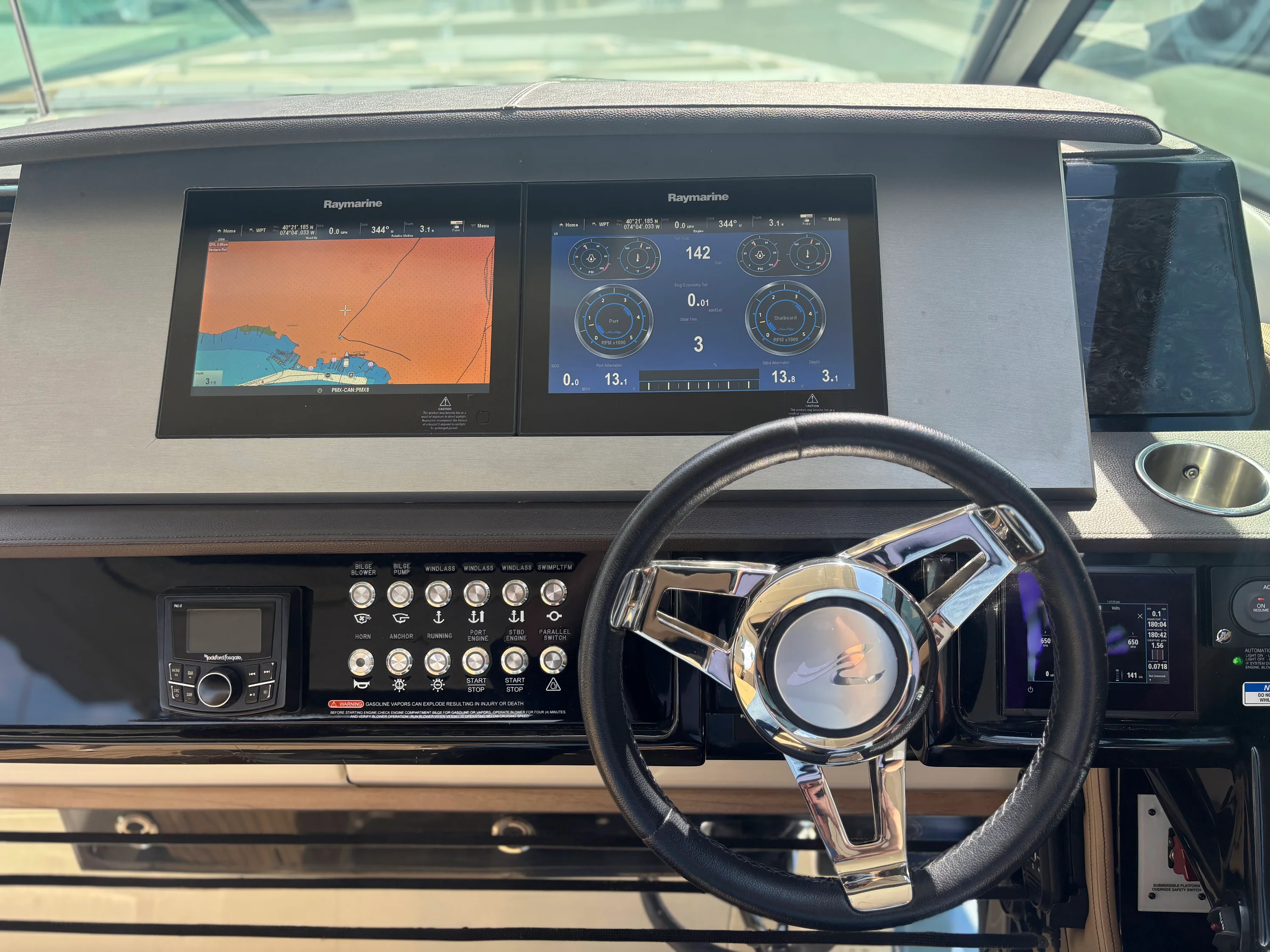 2018 Sea Ray 400 SLX Image Thumbnail #15