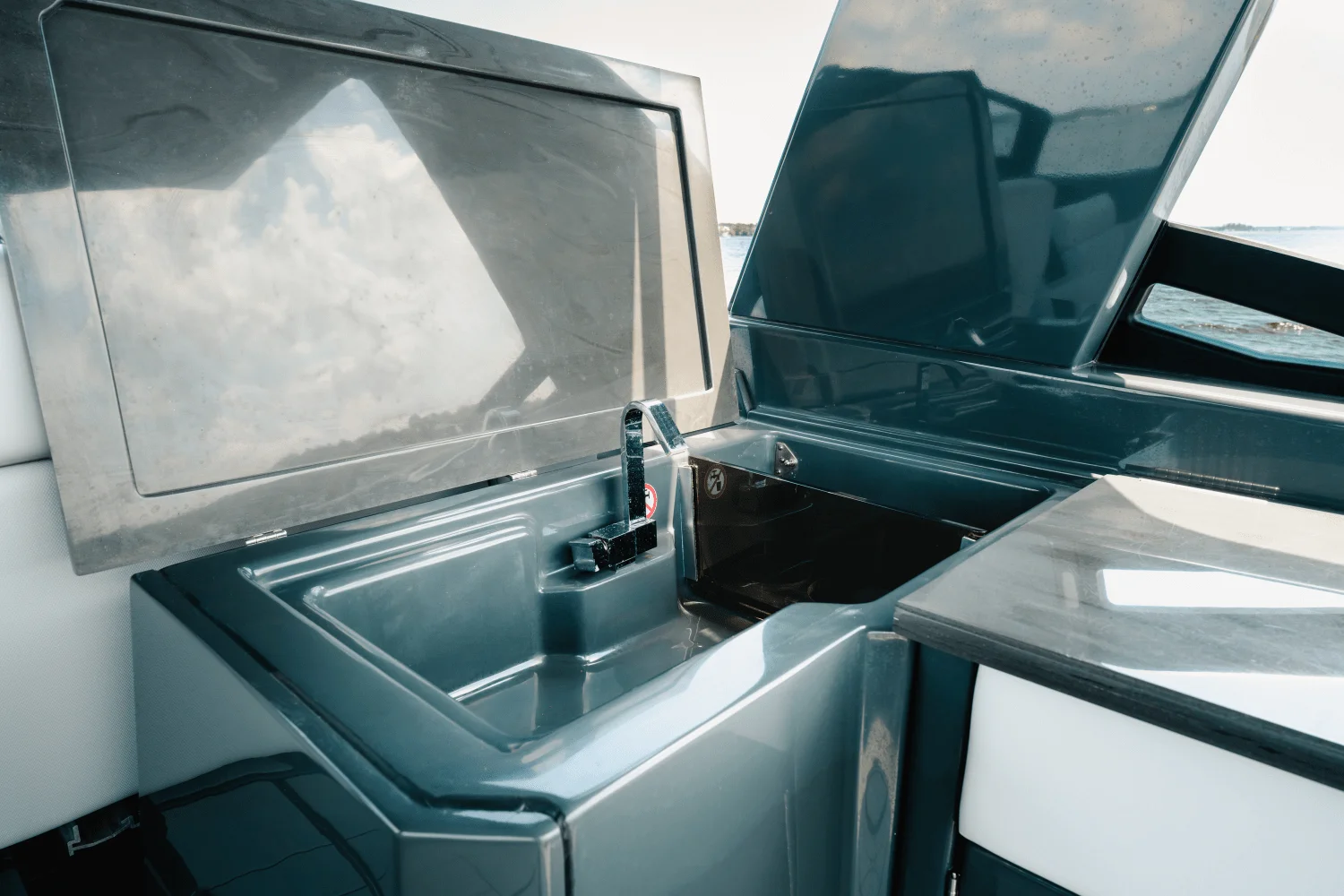 2022 Aviara AV 36-OB Image Thumbnail #14