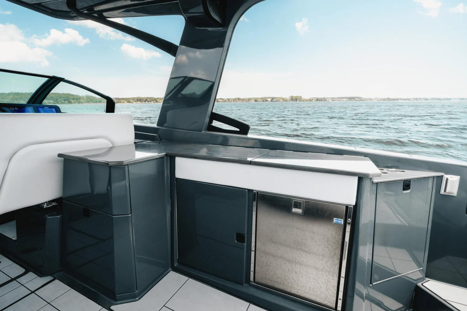 2022 Aviara AV 36-OB Image Thumbnail #12