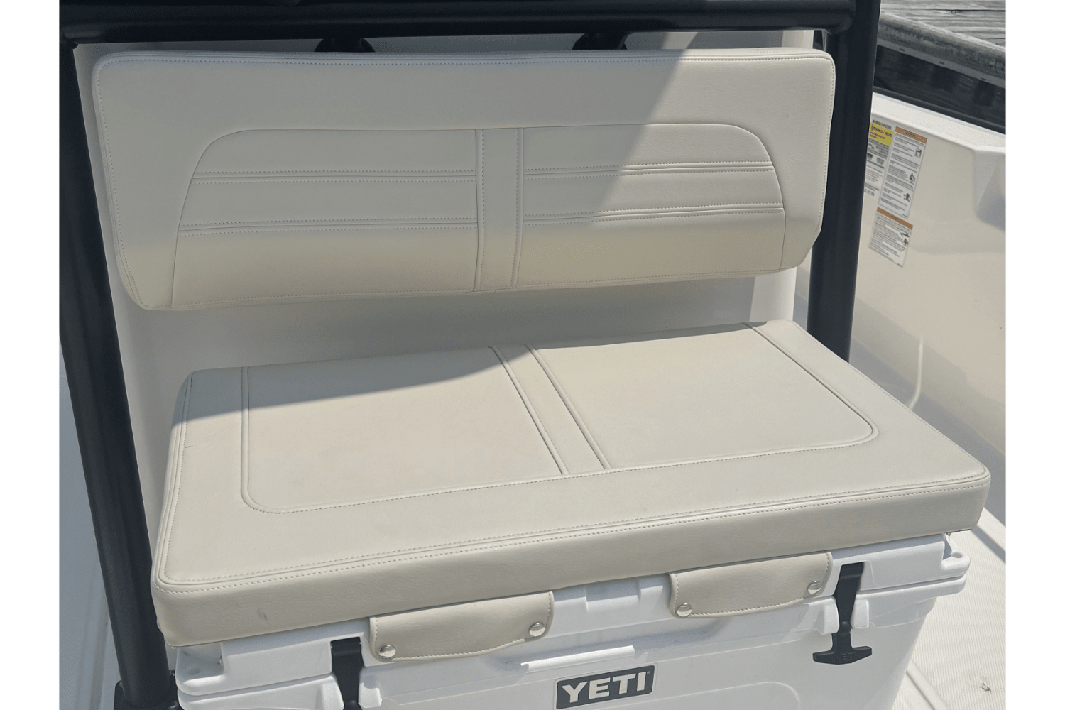 2024 Boston Whaler 210 MONTAUK Image Thumbnail #17