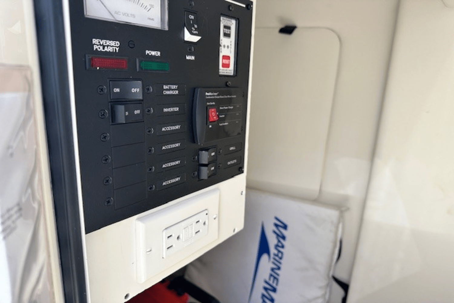 2019 Sea Ray 290 SDX OB Image Thumbnail #13